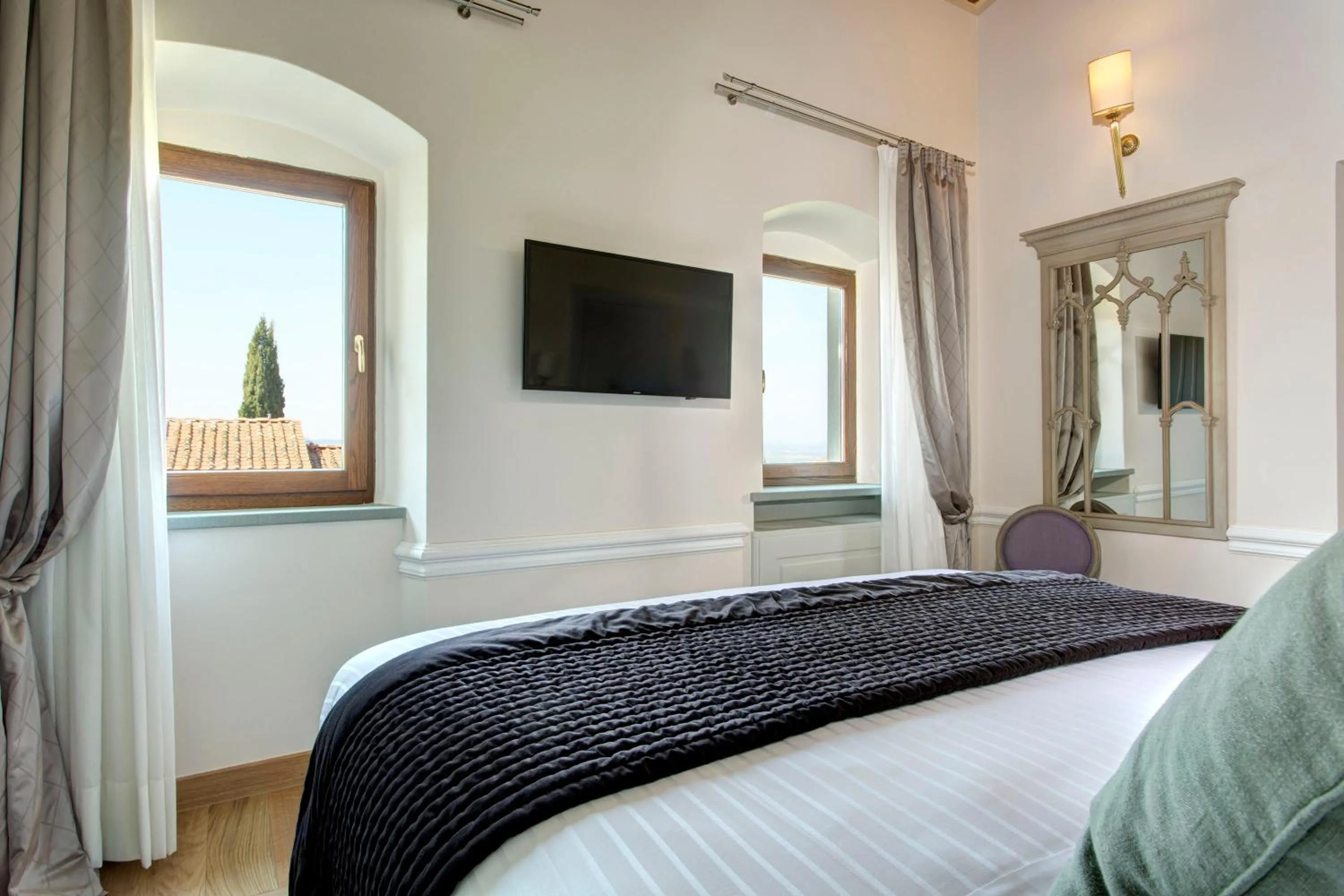 TV and multimedia, Bed in Villa Le Calvane