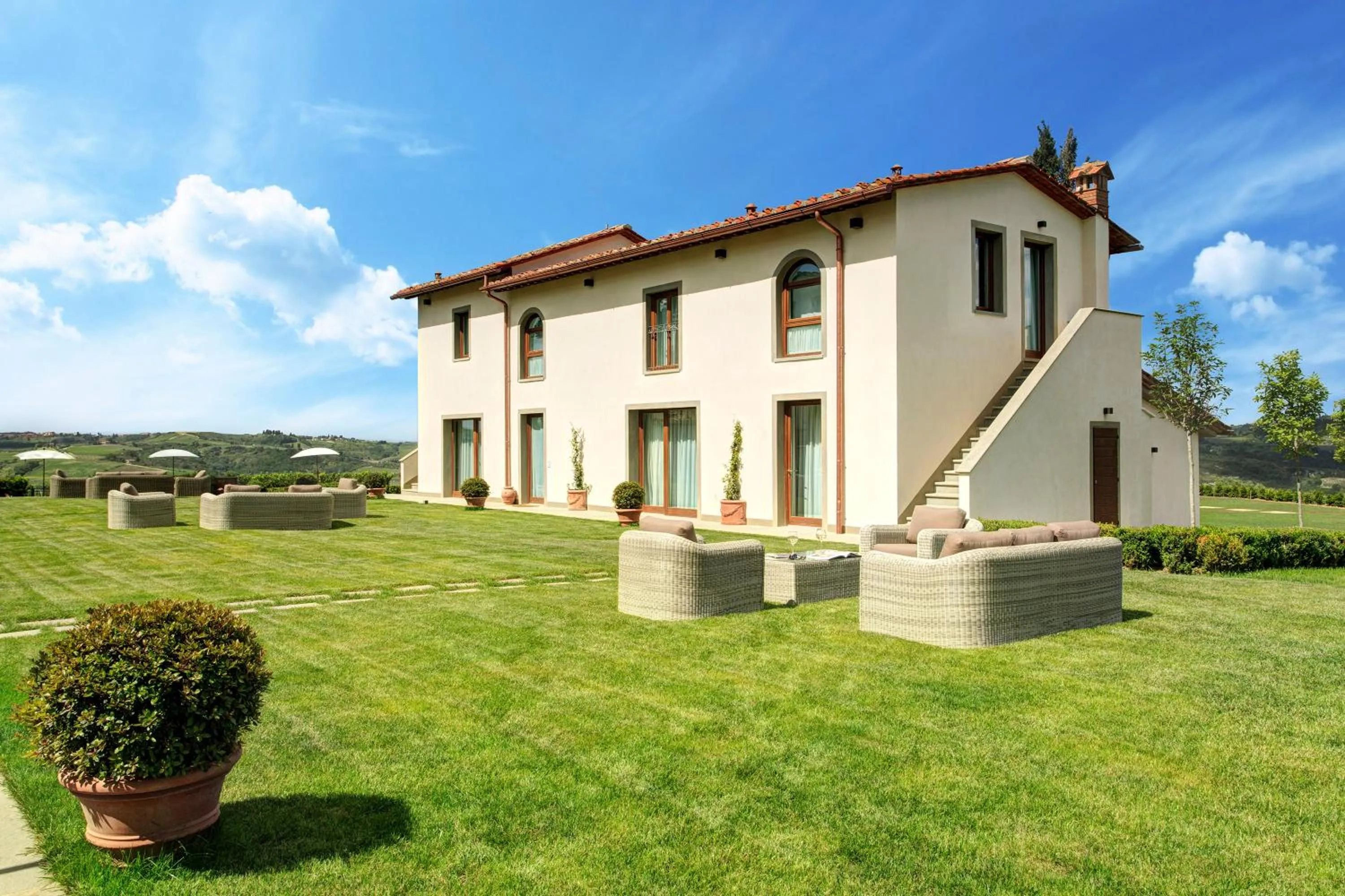 Property building in Villa Le Calvane