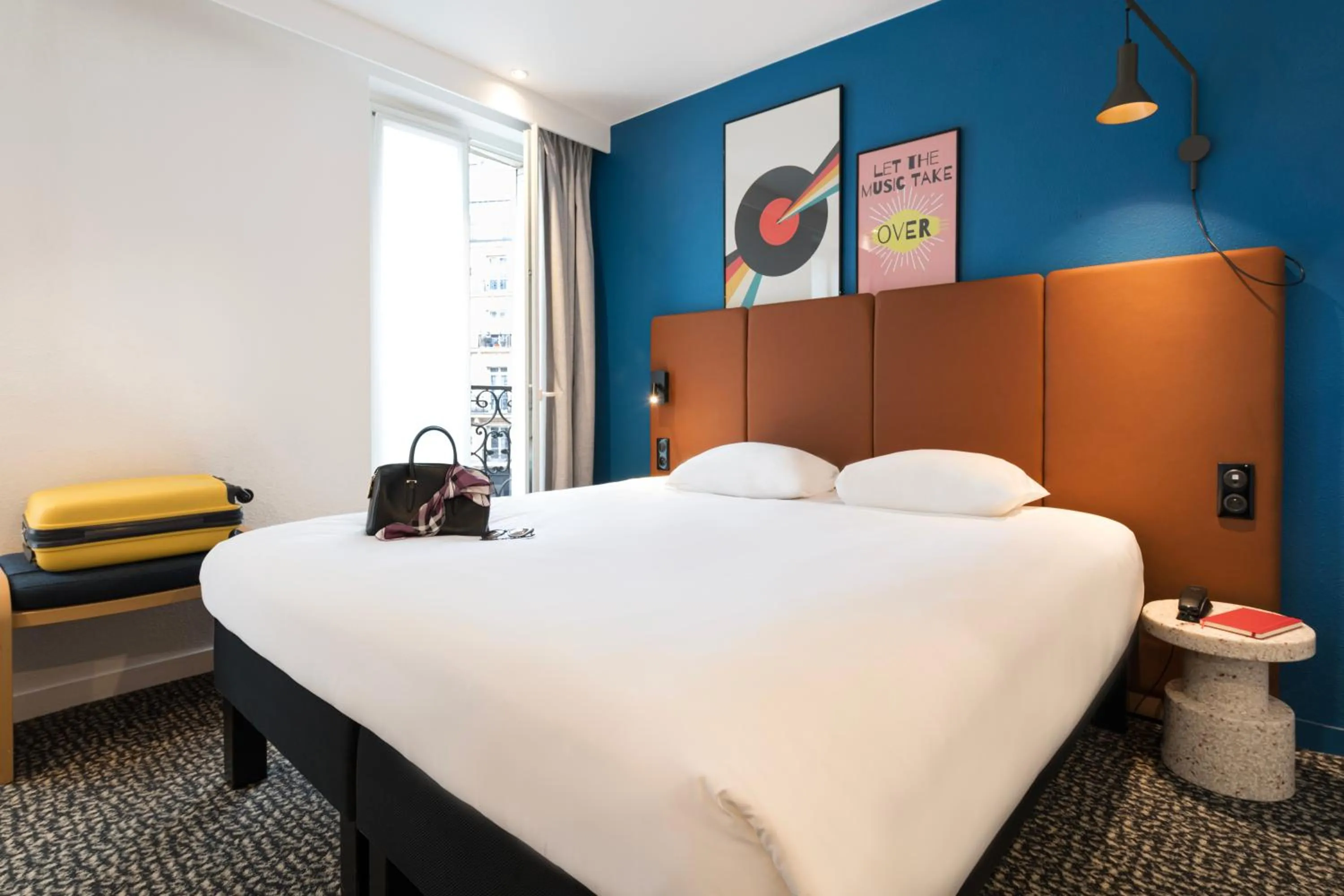 Bedroom, Bed in ibis Paris Gare du Nord TGV