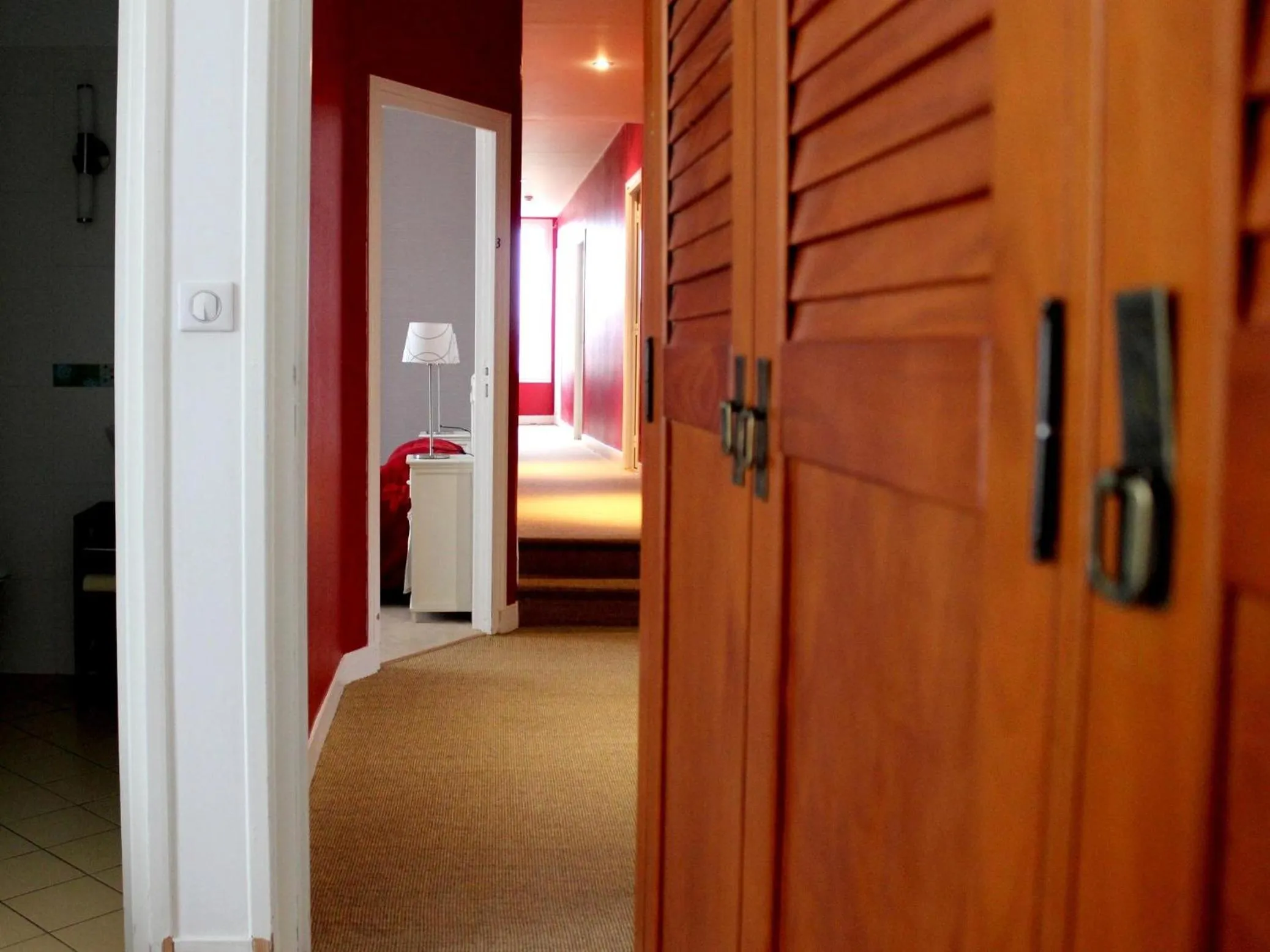 Decorative detail, Bed in Hotel Les Aubépines
