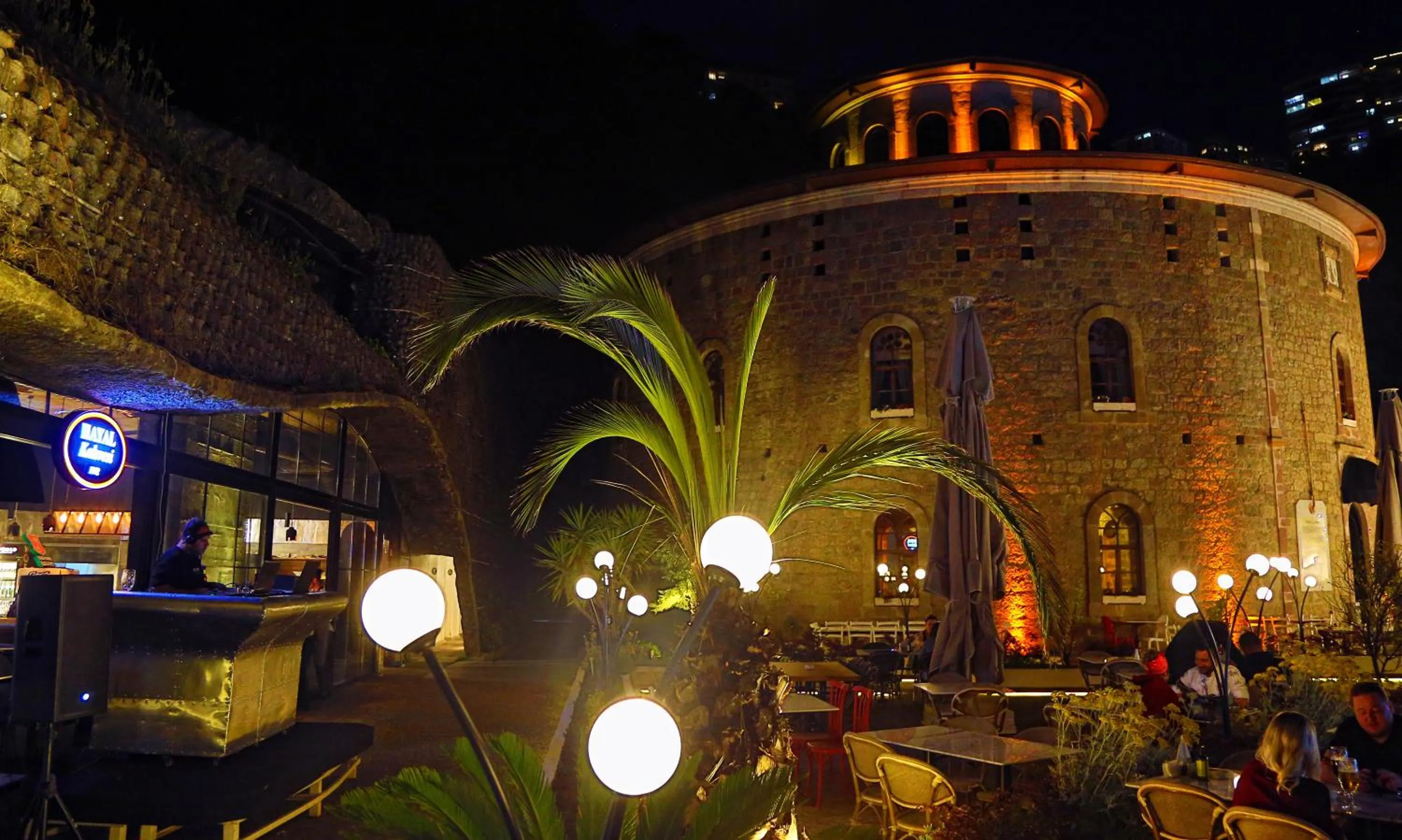 Restaurant/places to eat in Cephanelik Butik Hotel