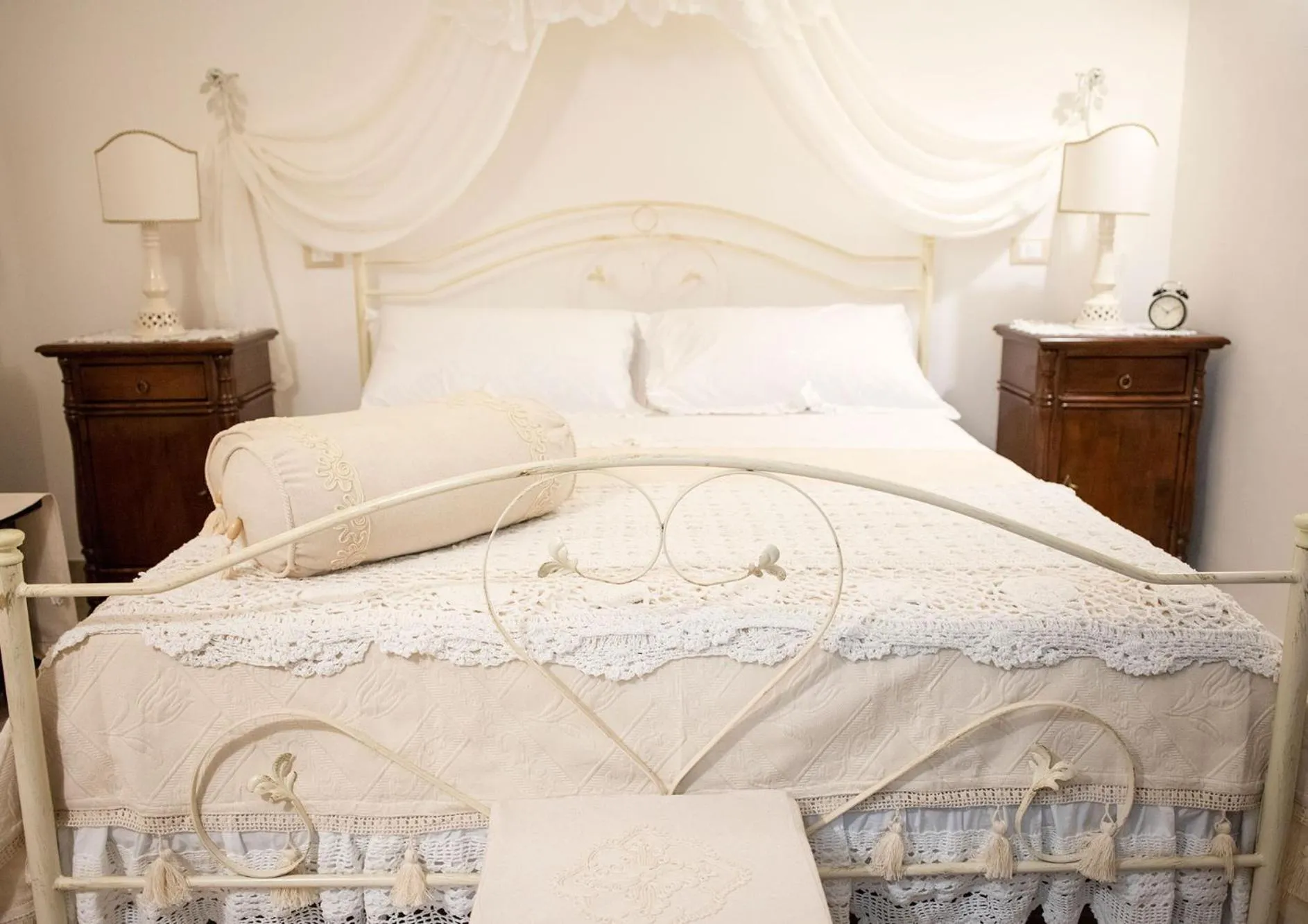 Bedroom, Bed in Il Carpino