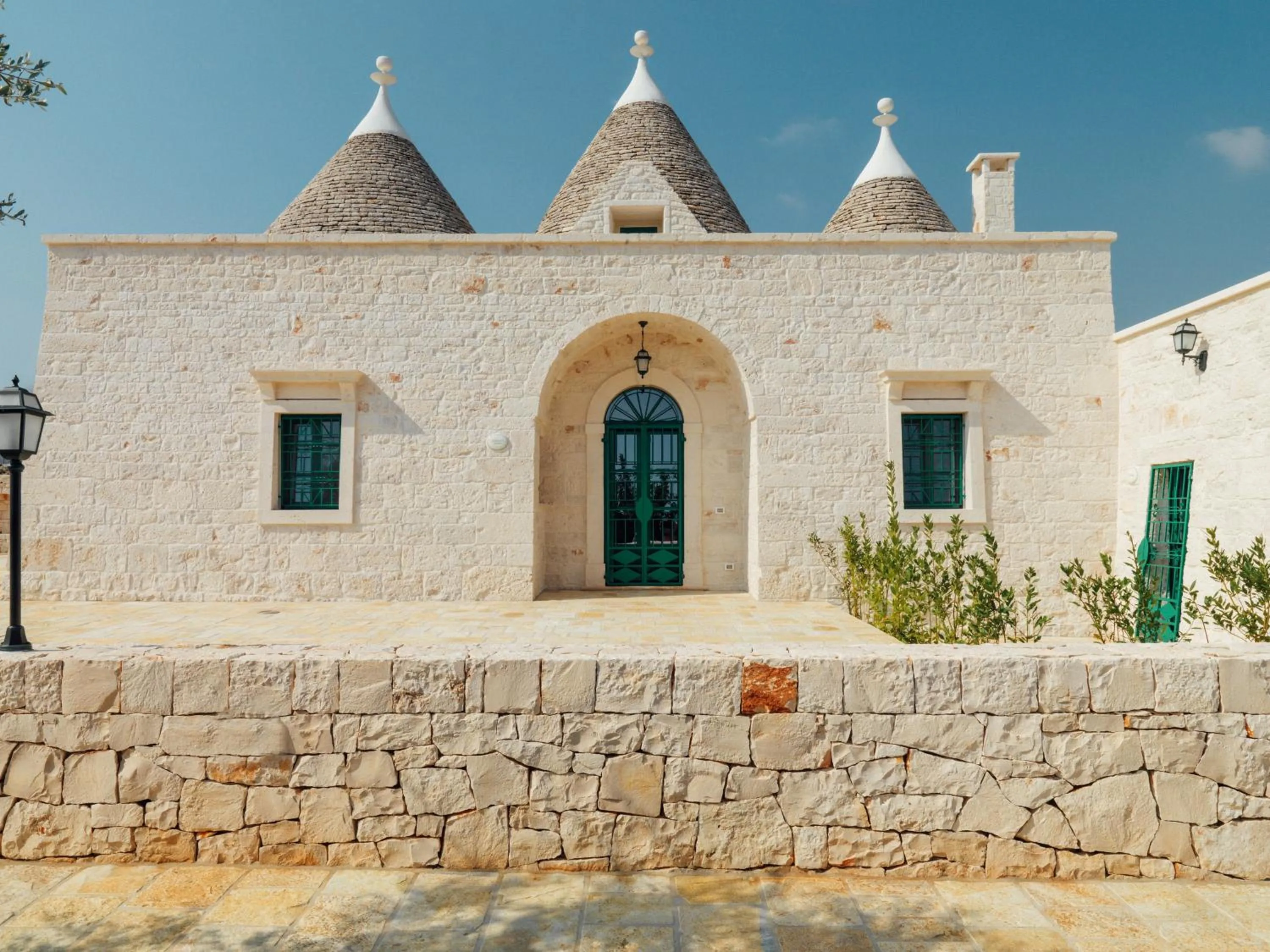 Property building in Il Carpino