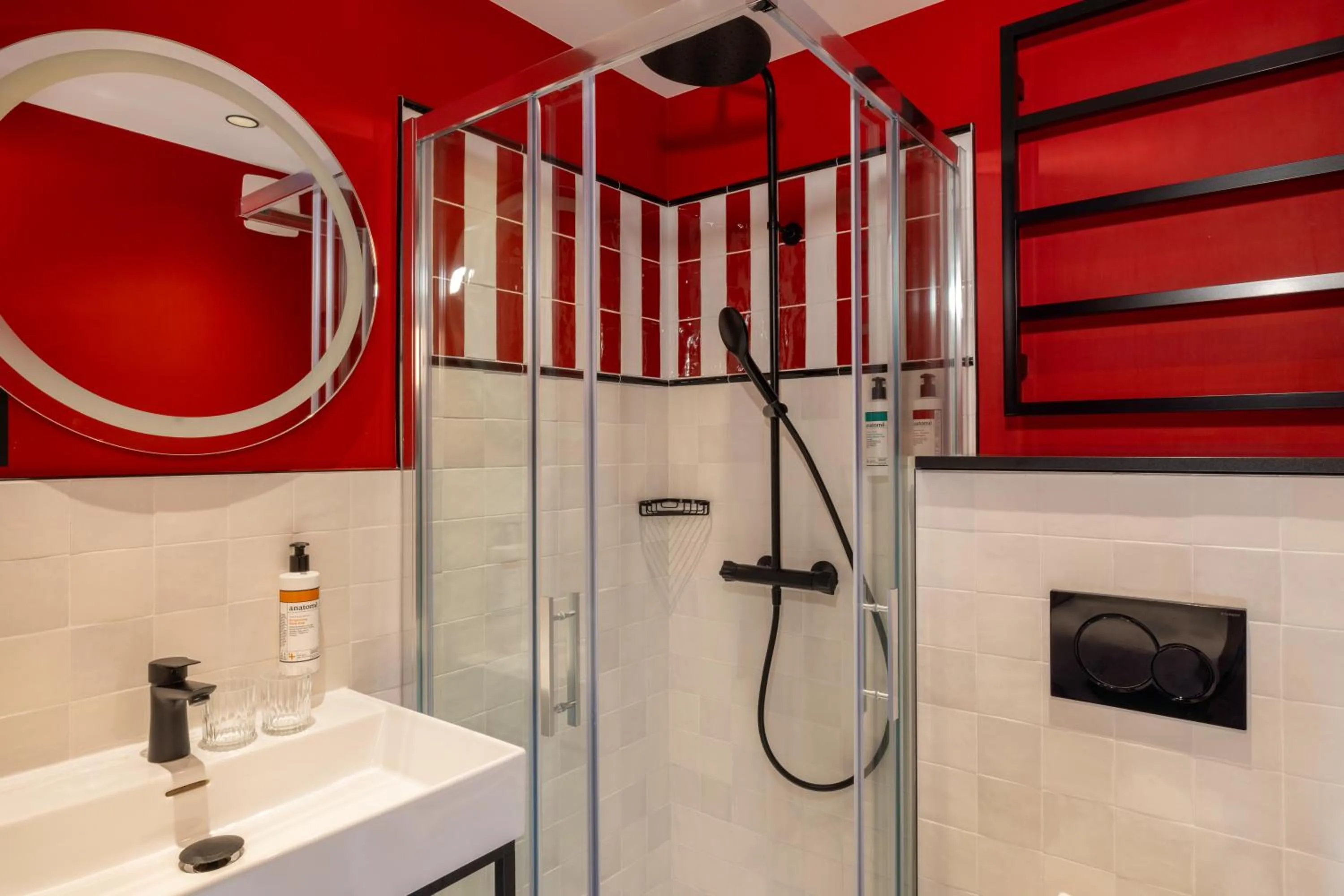 Bathroom in Hôtel Brady