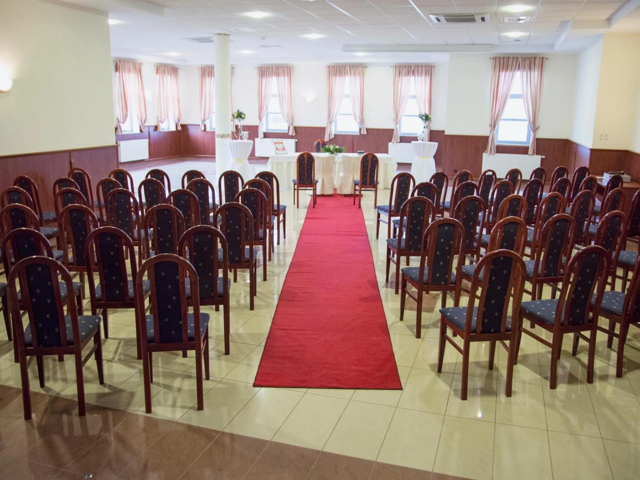 Area and facilities in Hotel Restauracja Autos