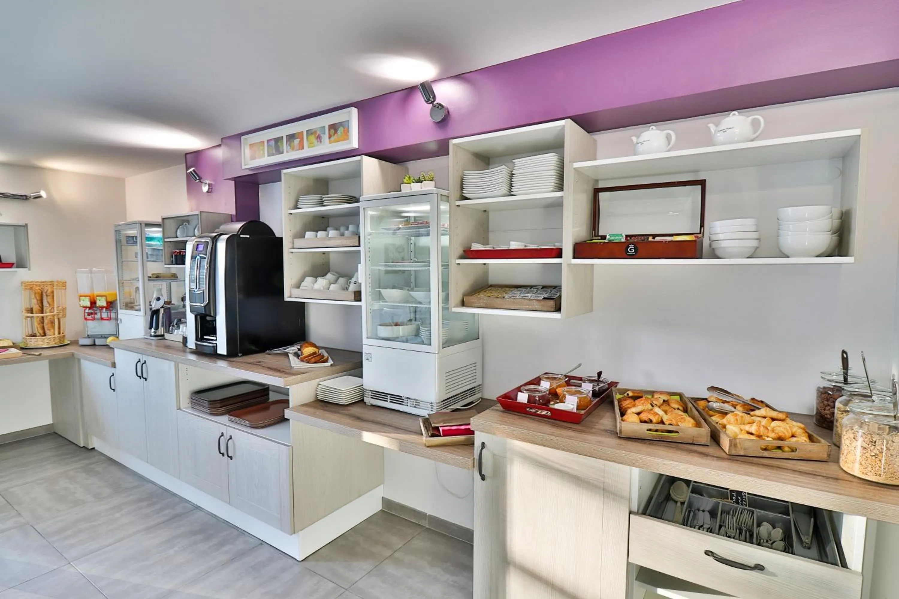 Breakfast in Hotel Le Coudon