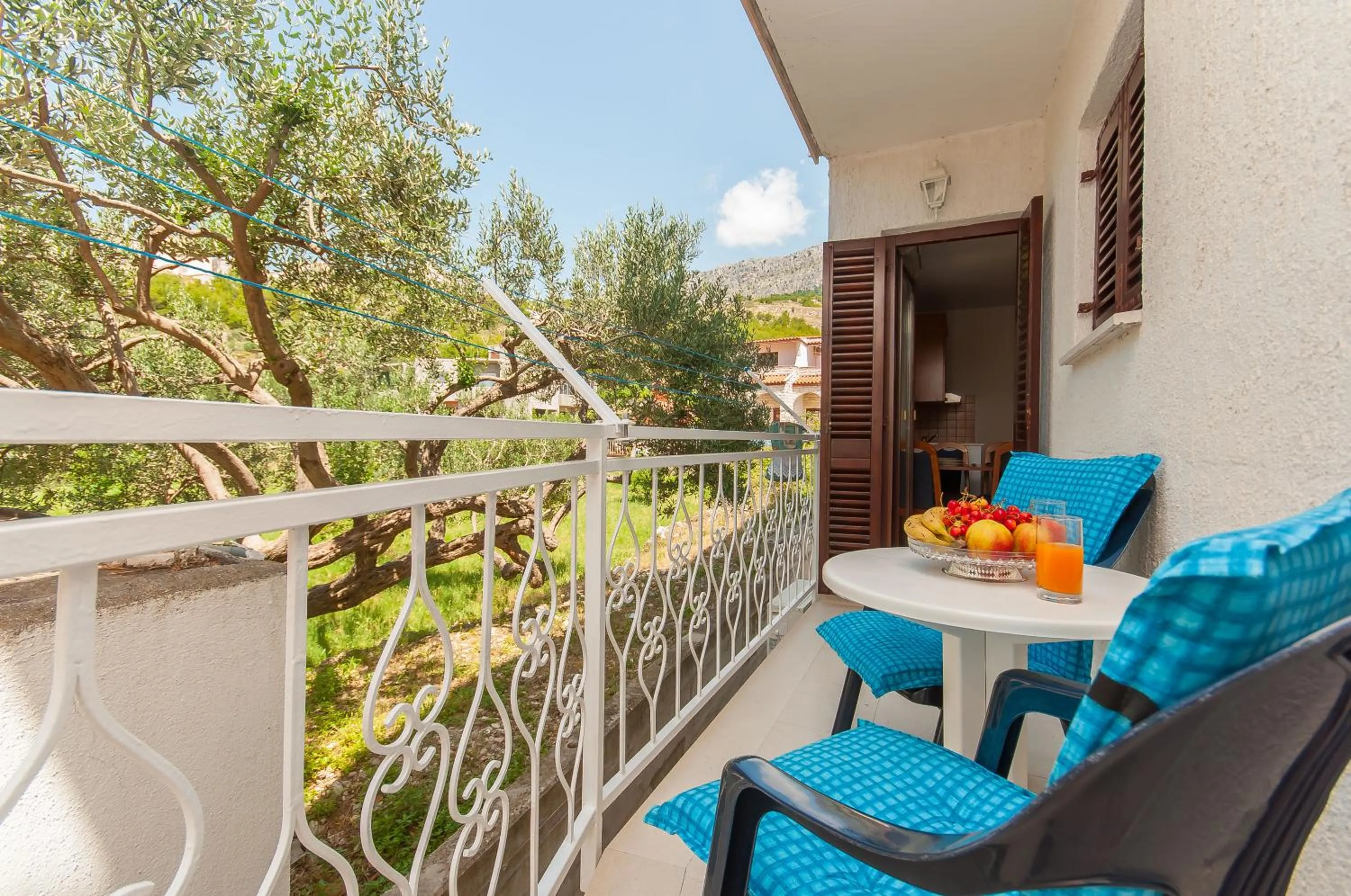 Apartments Ricina
