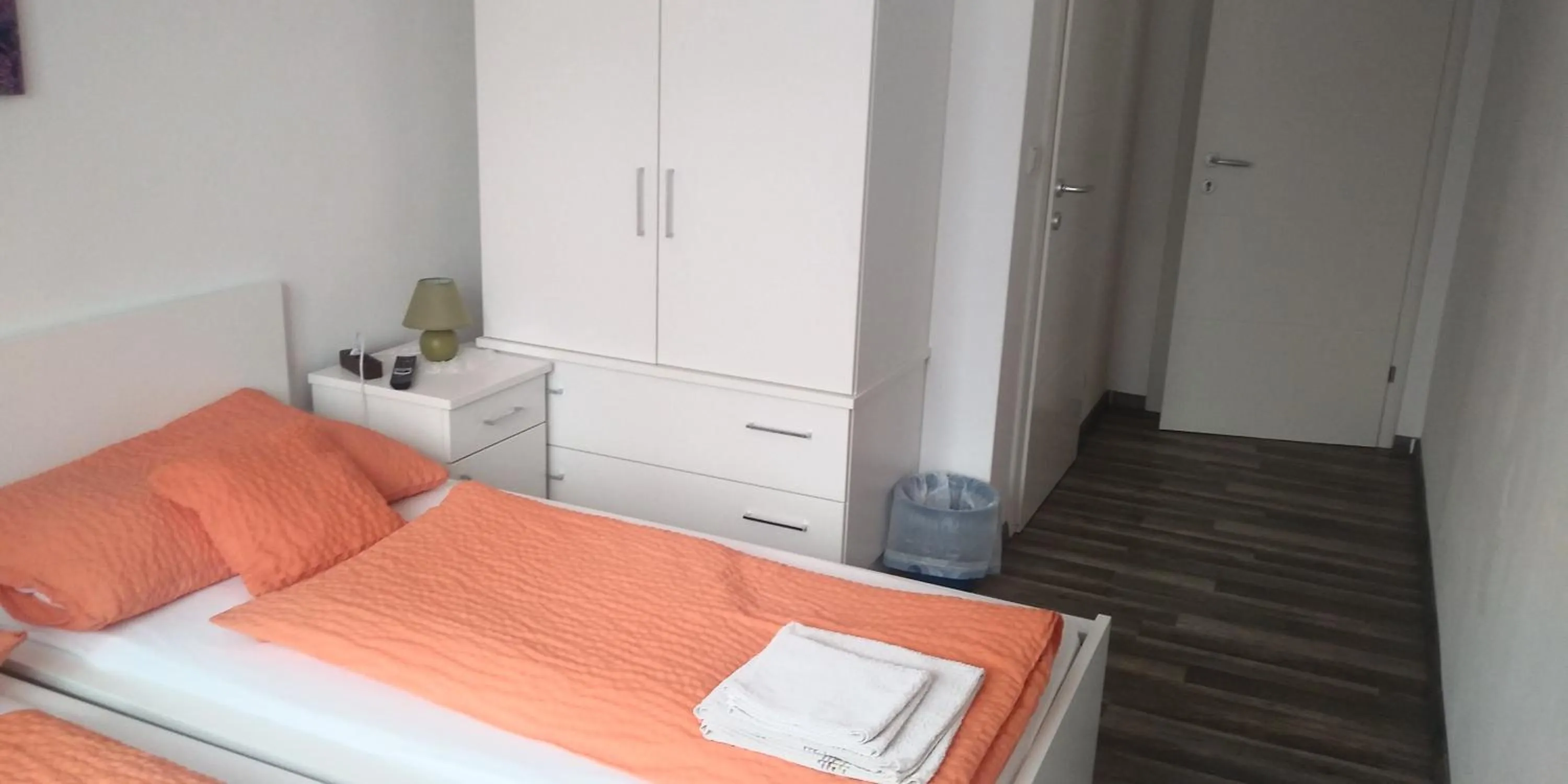 Bedroom, Bed in Gasthaus Schwarzer Adler