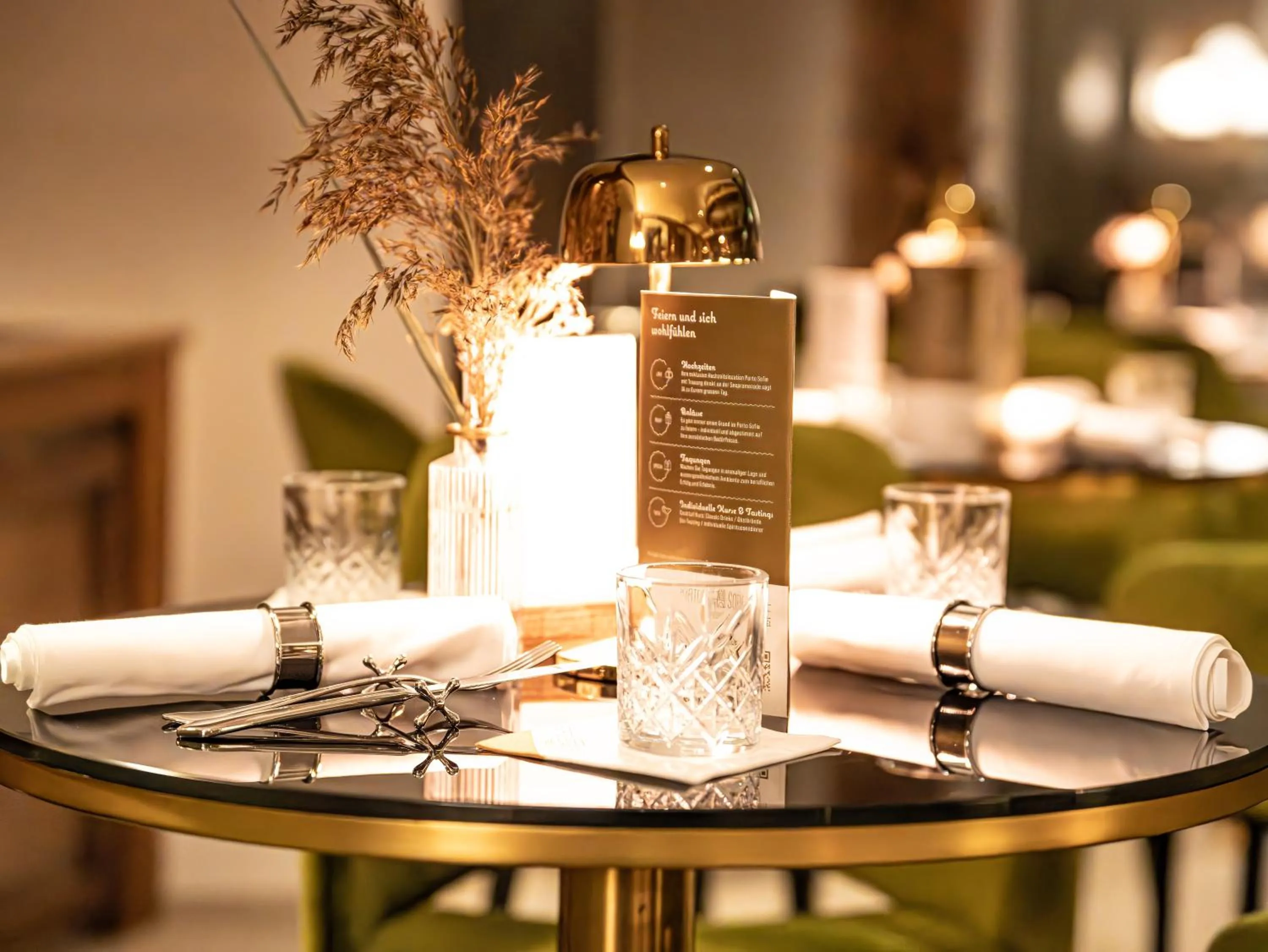 Restaurant/places to eat in Hotel Porto Sofie Gottlieben