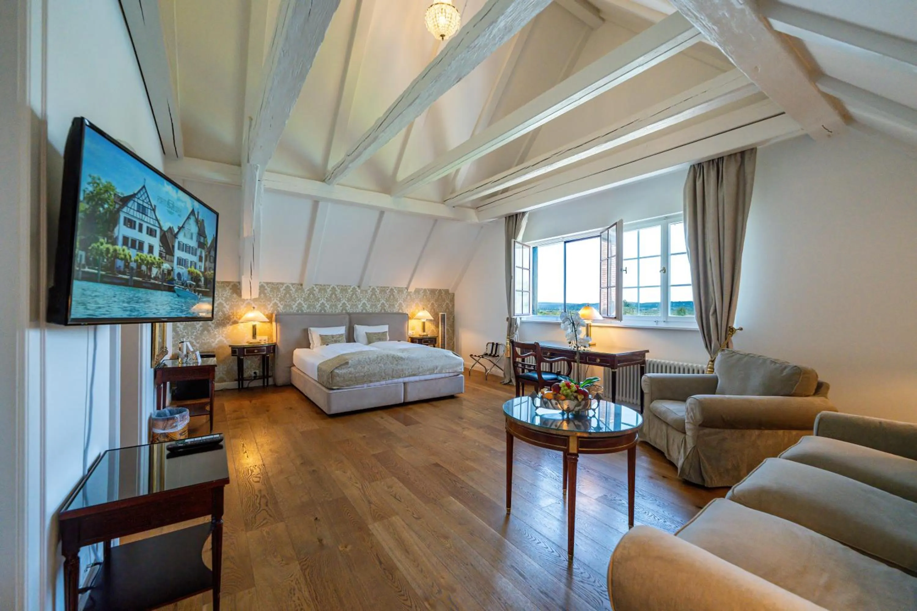 Bed in Hotel Porto Sofie Gottlieben