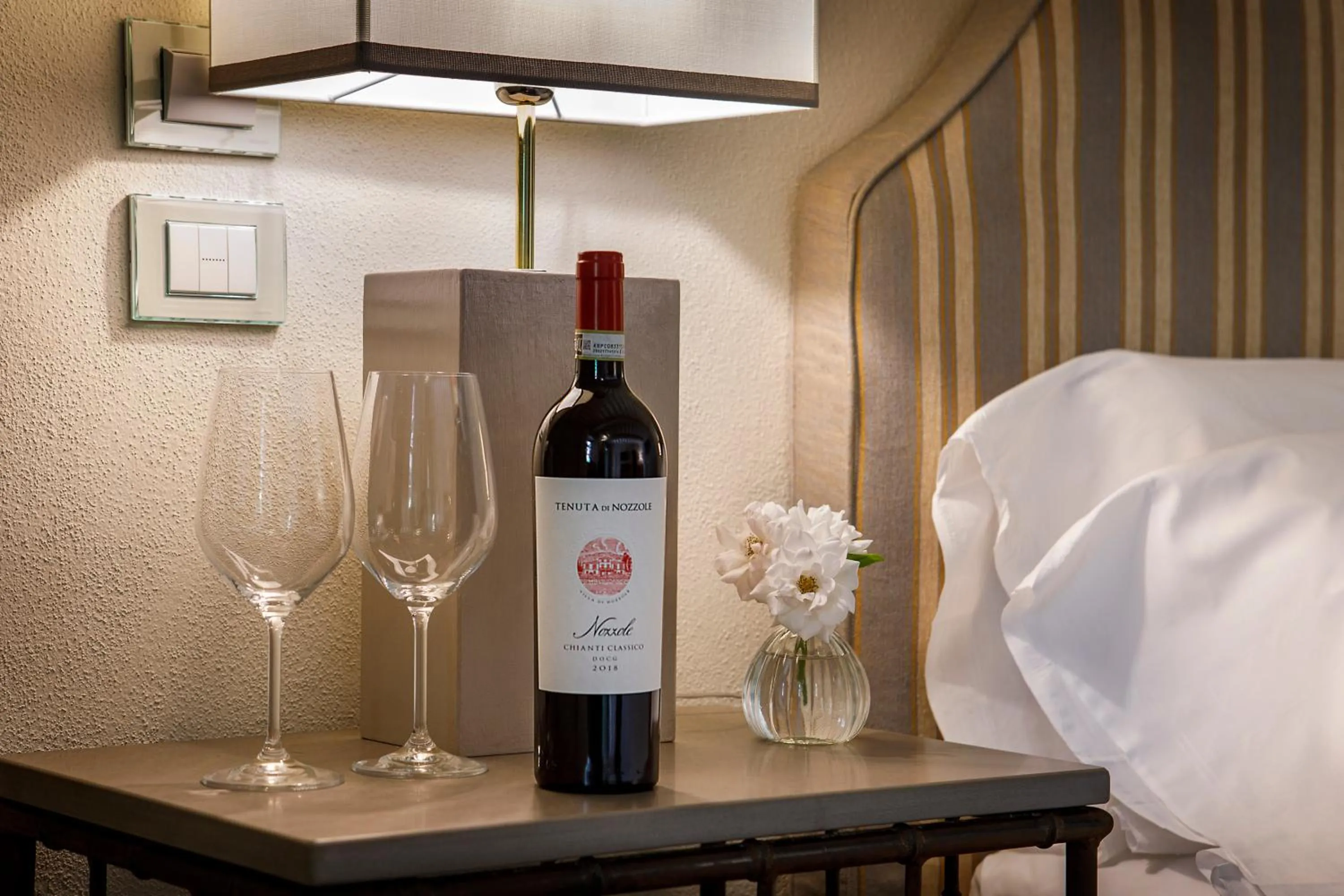 Decorative detail, Bed in Borgo Del Cabreo