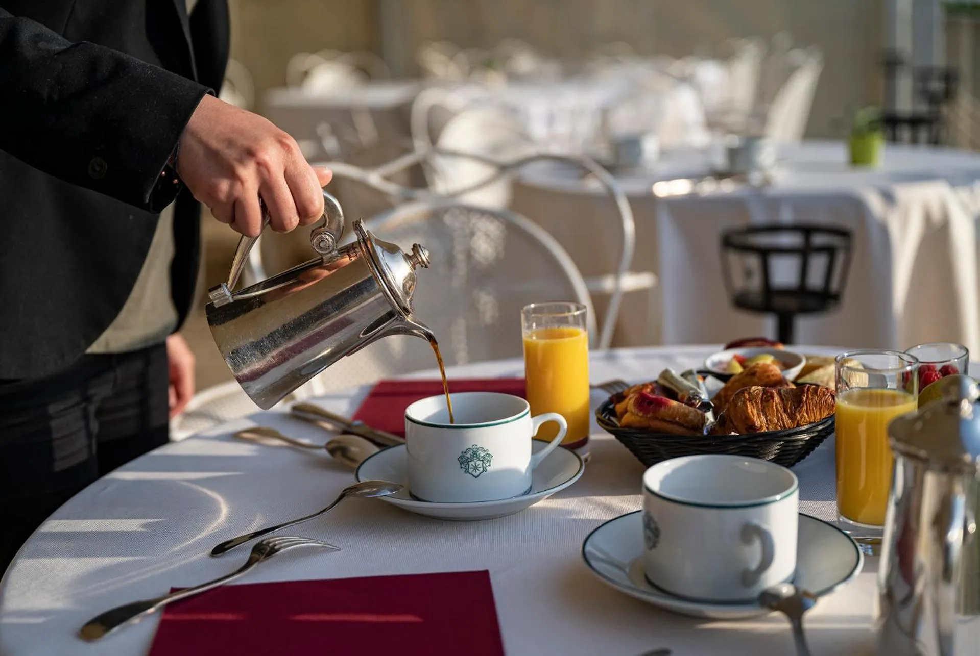 Breakfast in Château d'Isenbourg & SPA