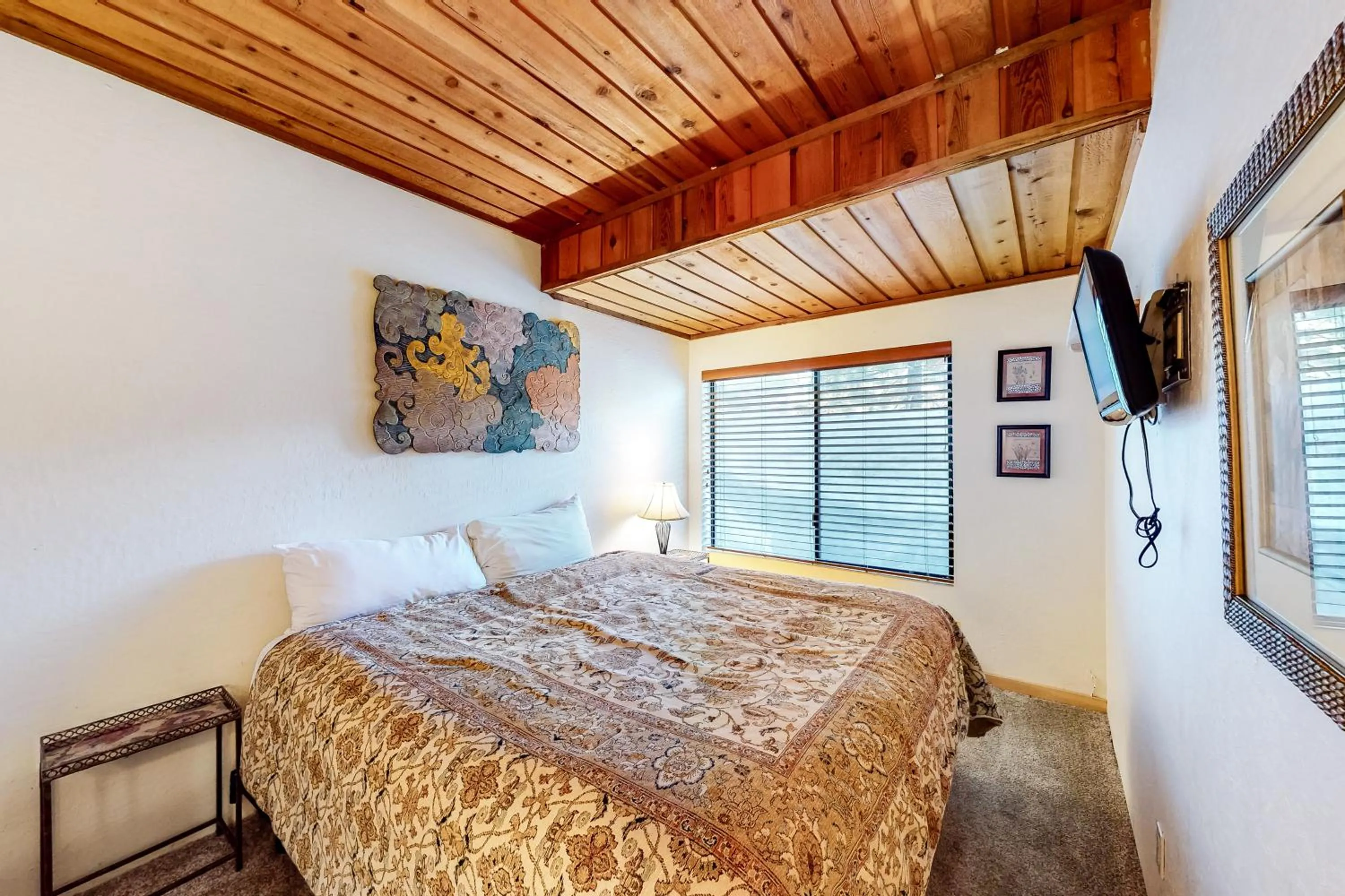 Bed in Val D'Isere 26