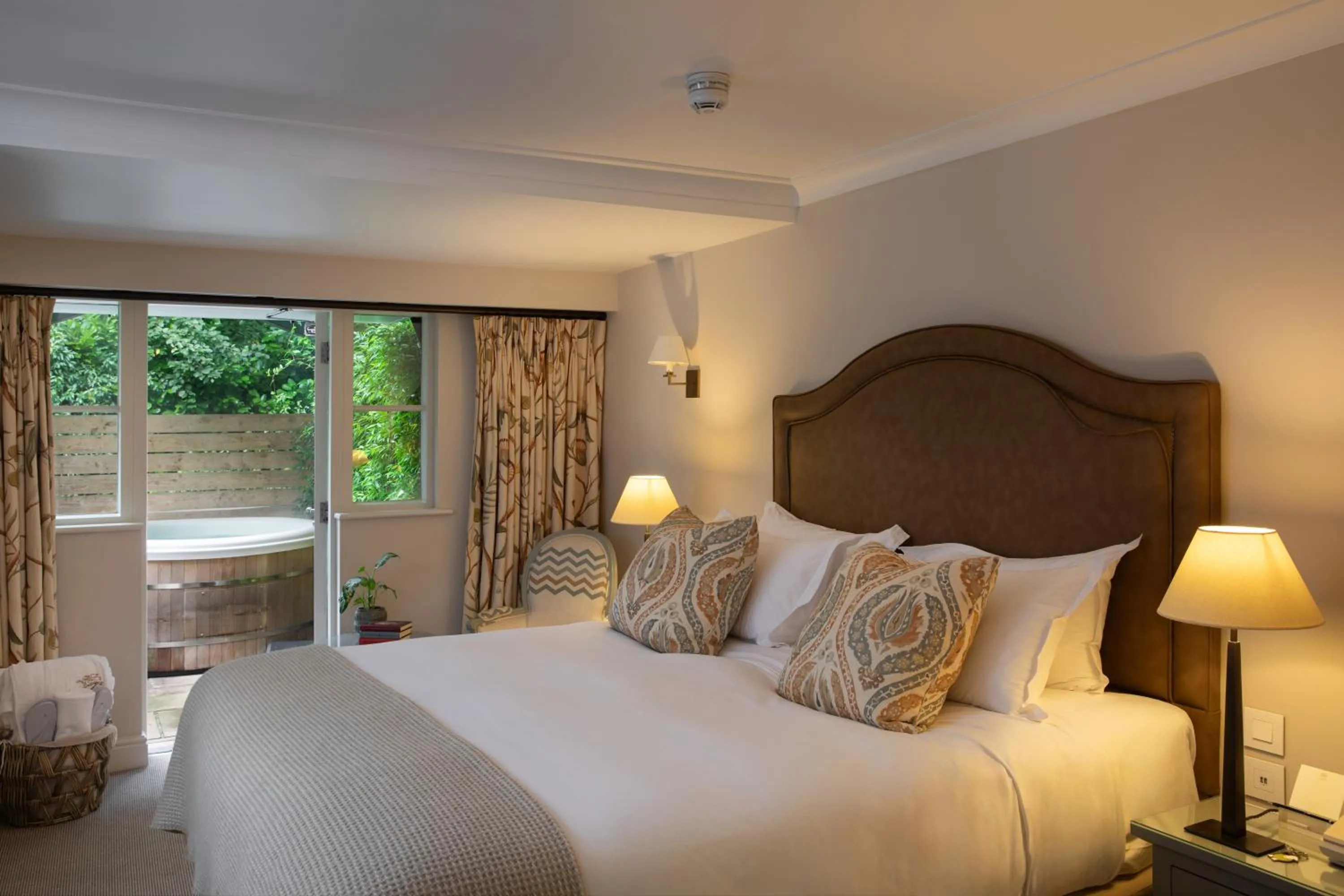 Bedroom, Bed in Linthwaite House Hotel