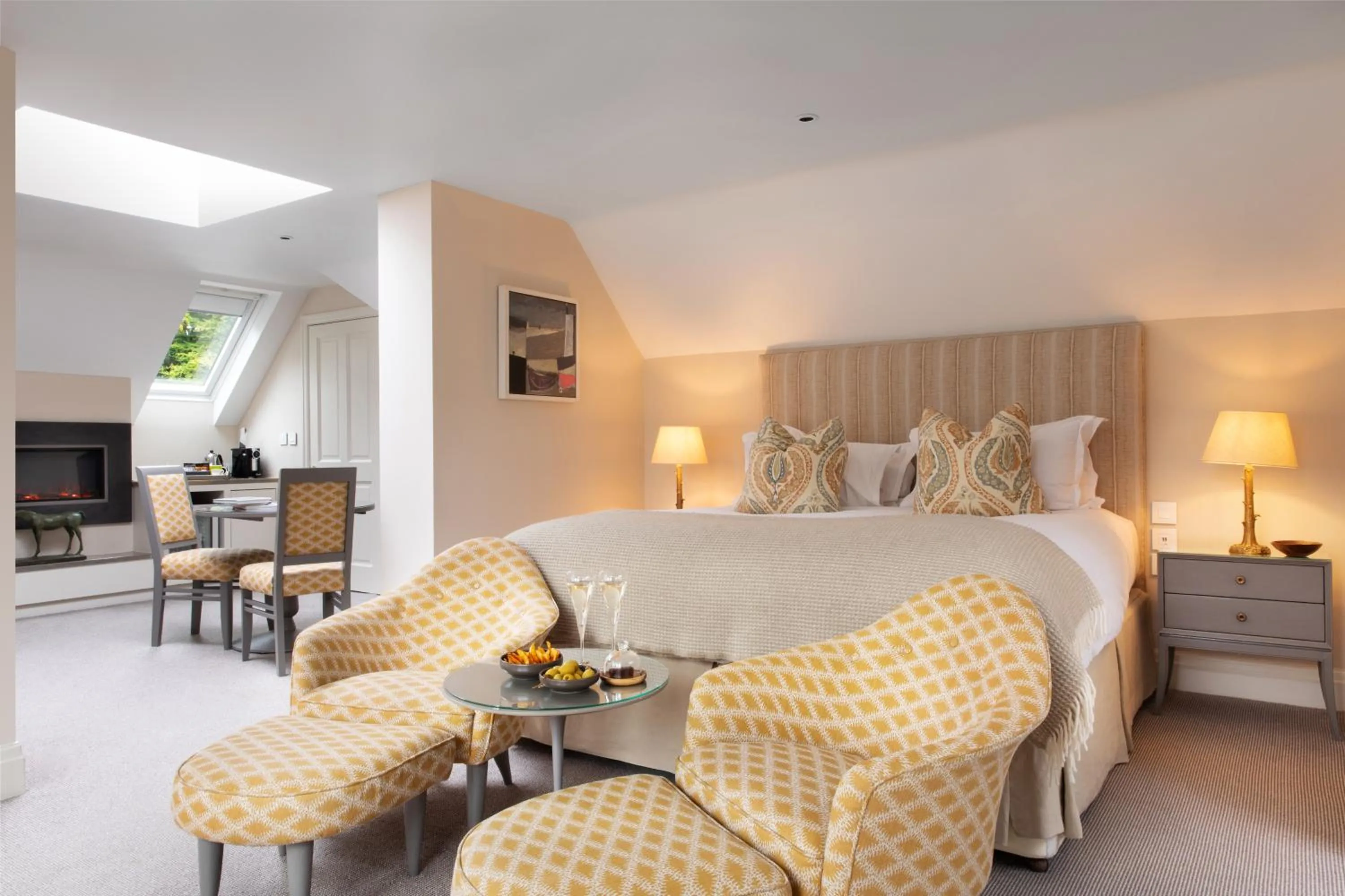 Bedroom, Bed in Linthwaite House Hotel