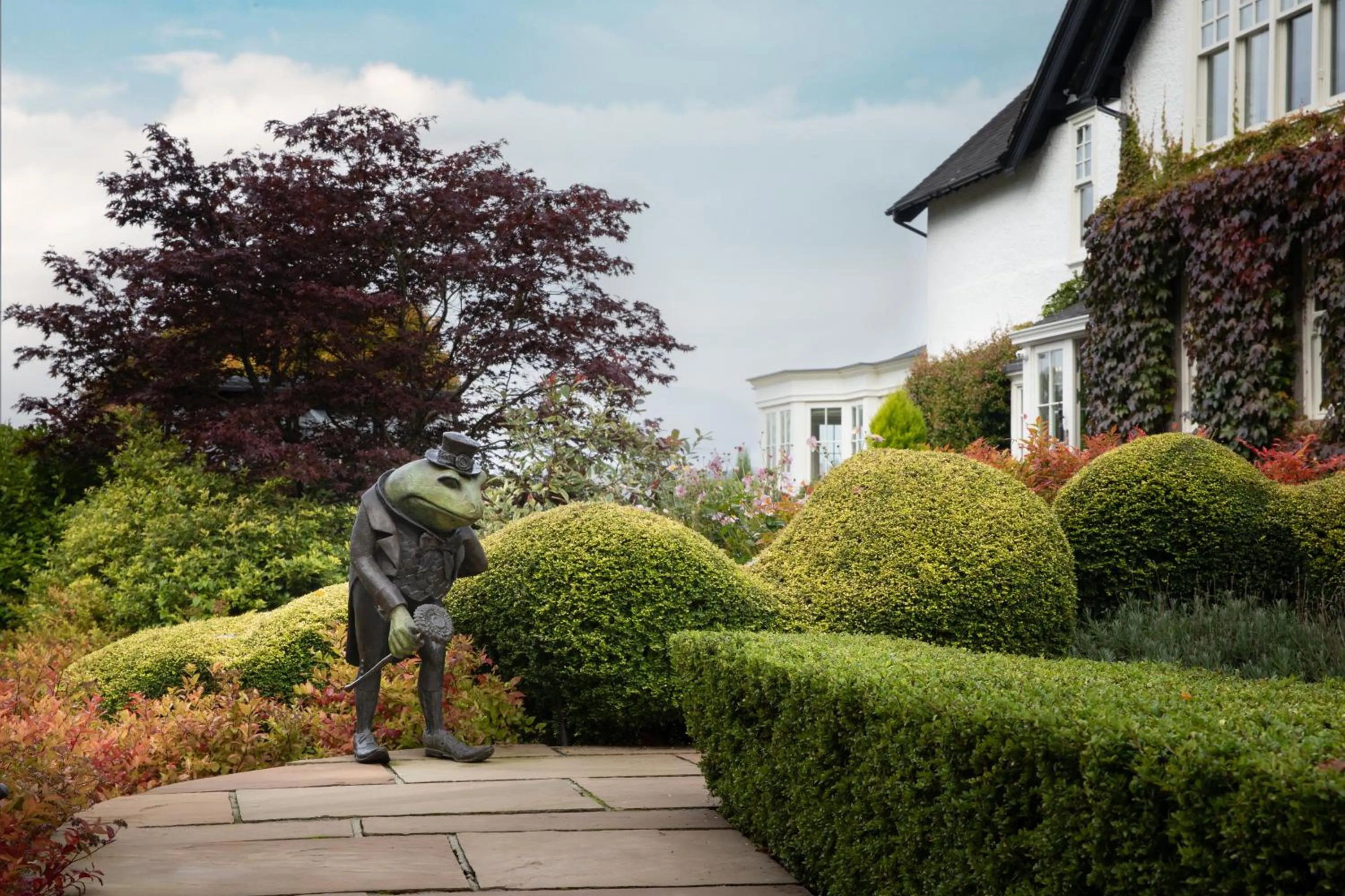 Garden in Linthwaite House Hotel