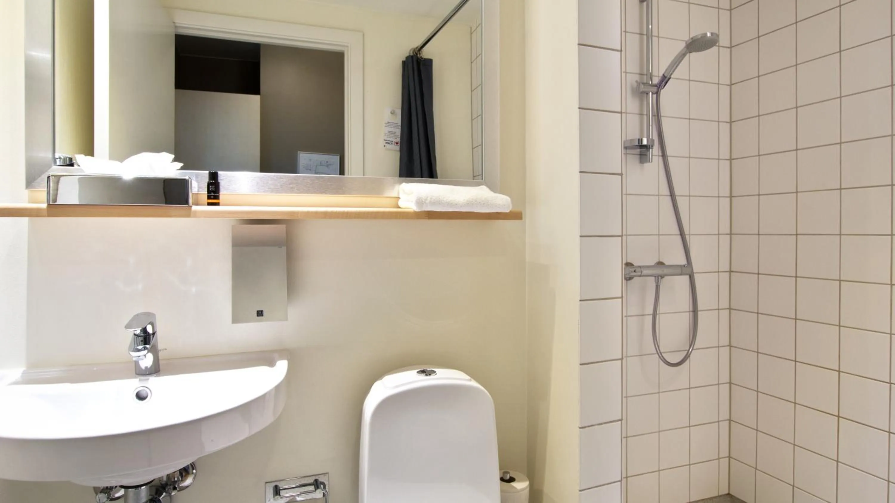 Bathroom in Hotel Kronjylland