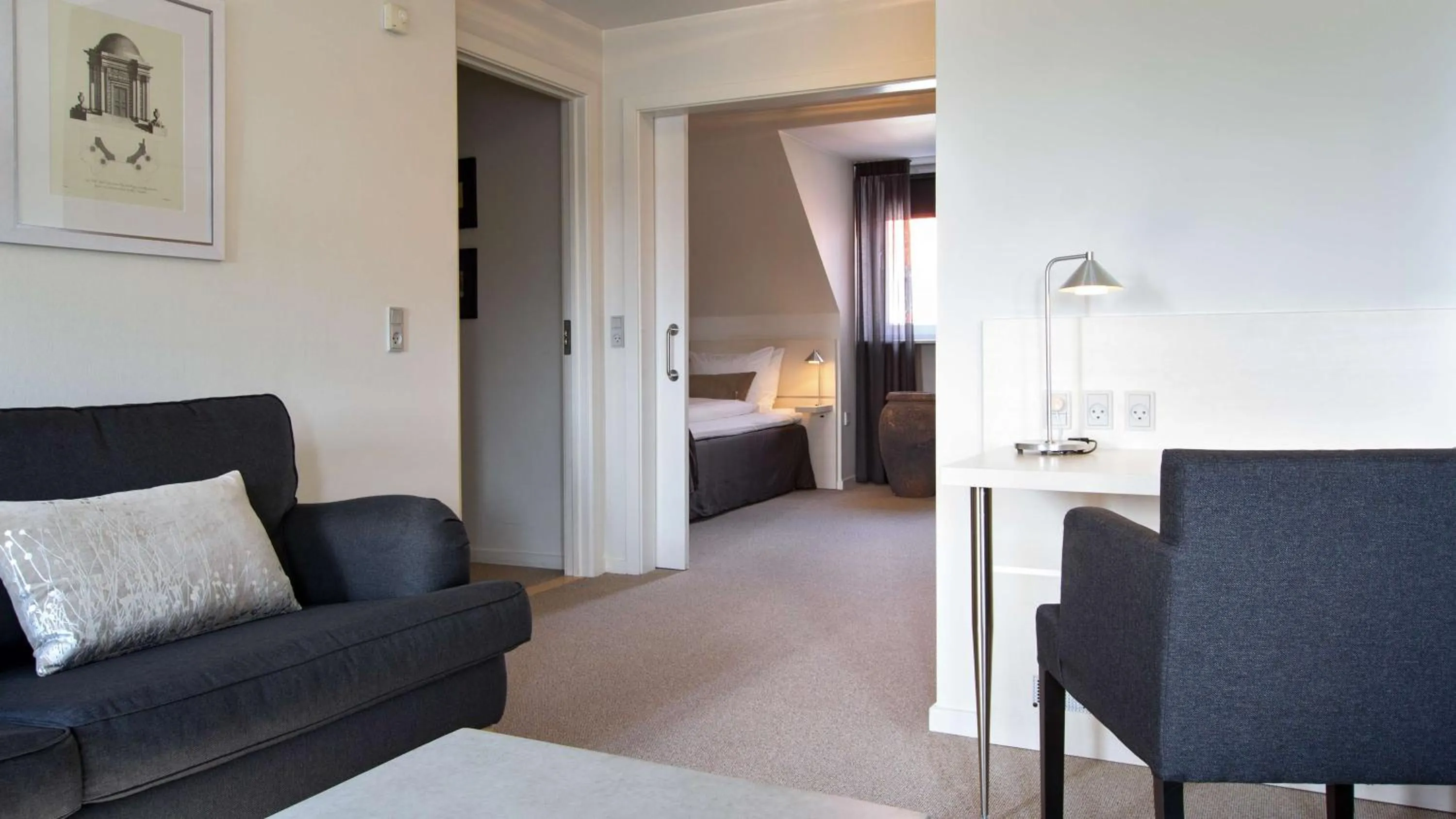 Photo of the whole room, Bed in Hotel Kronjylland