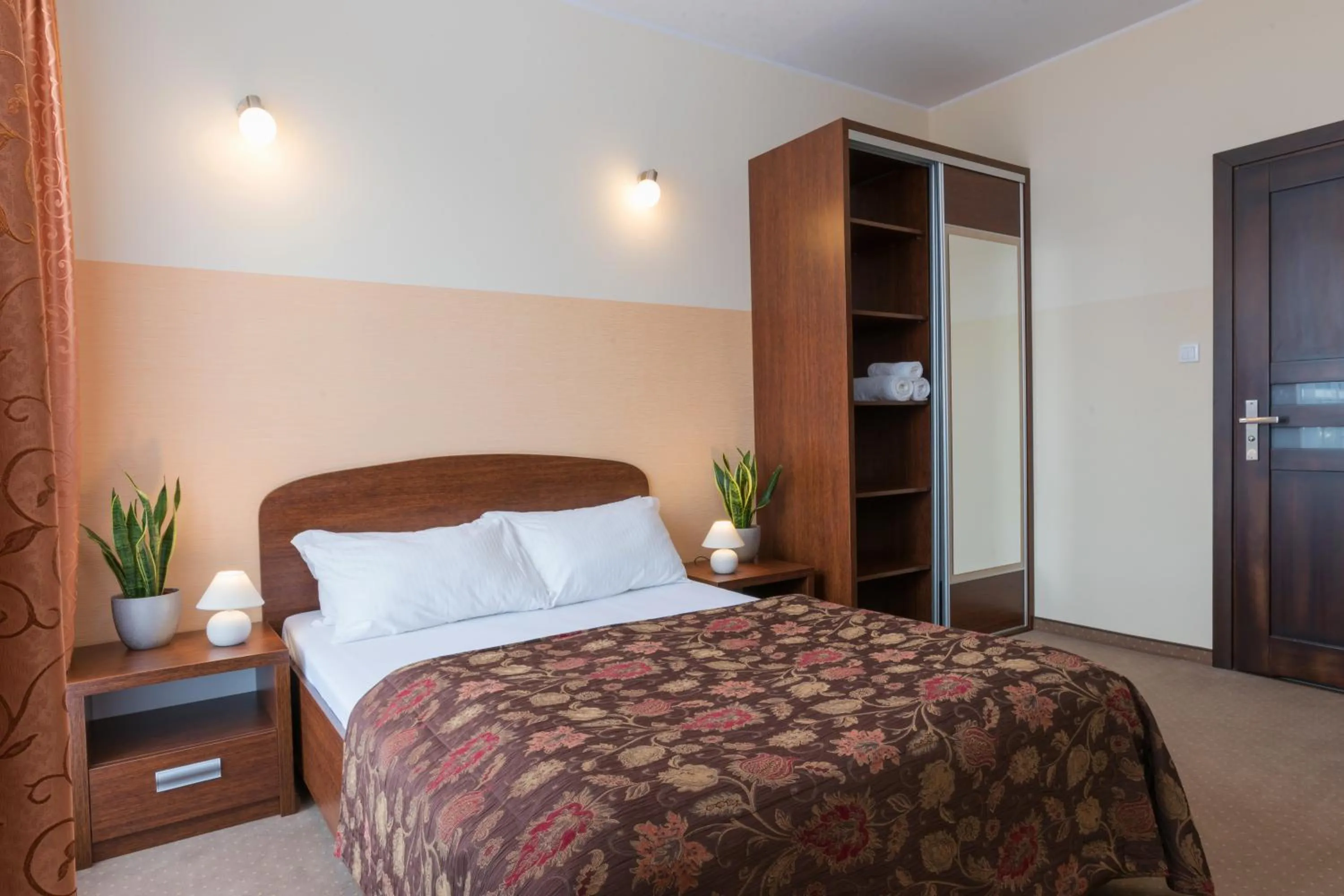 Photo of the whole room, Bed in Leszczynowy Dworek