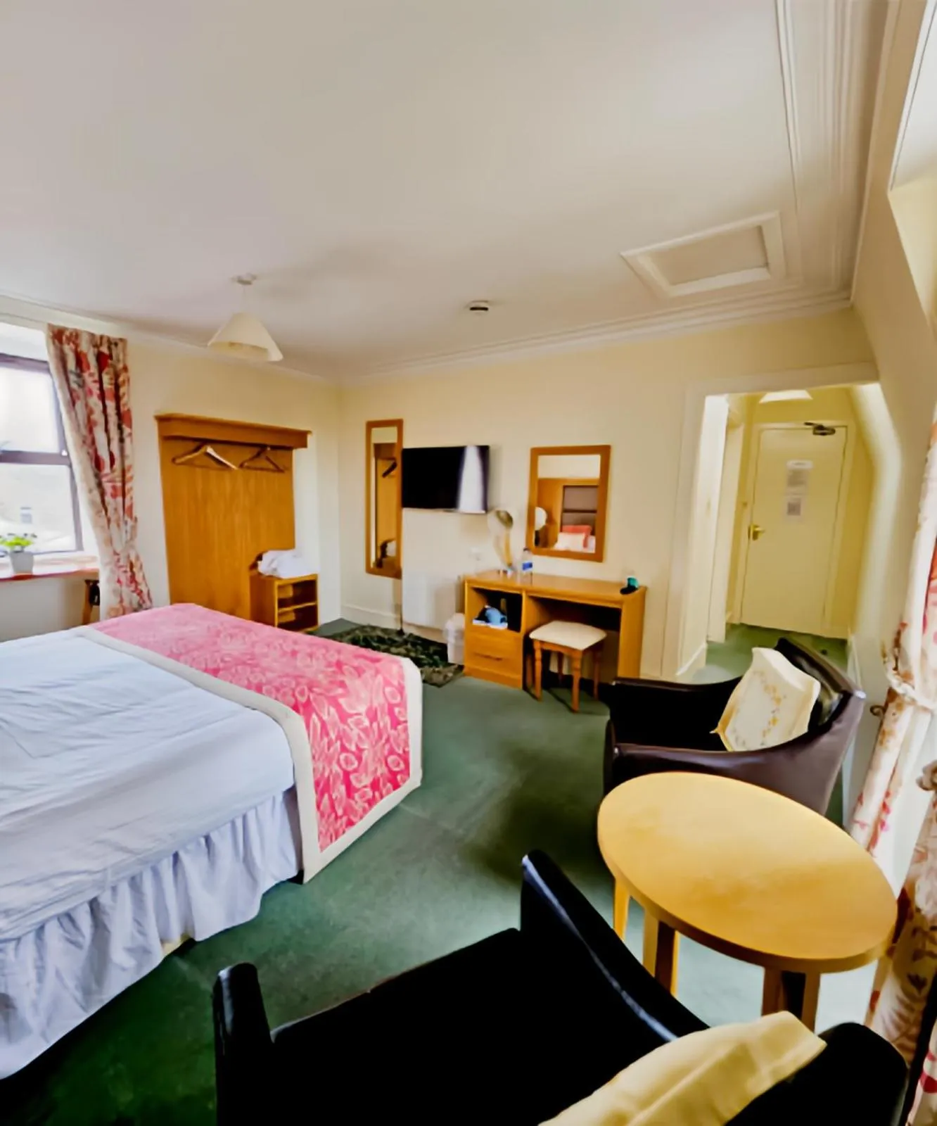 Bed in The Station Hotel