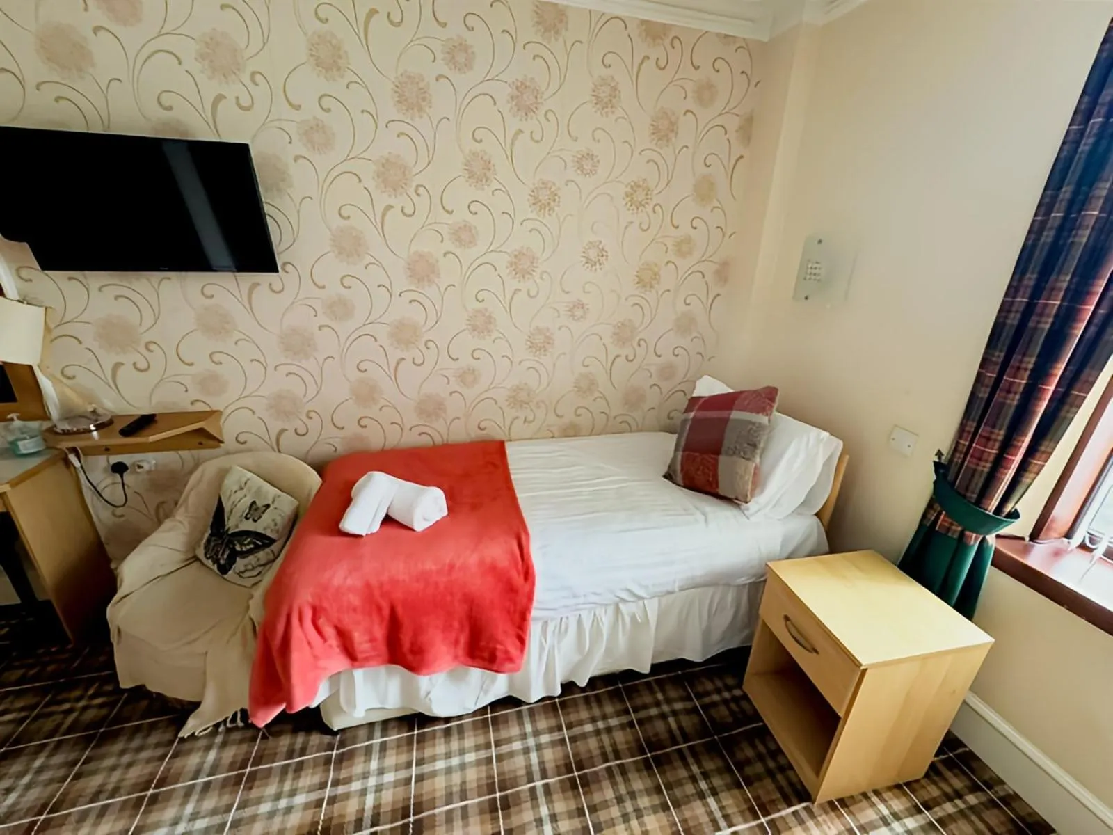 Bed in The Station Hotel