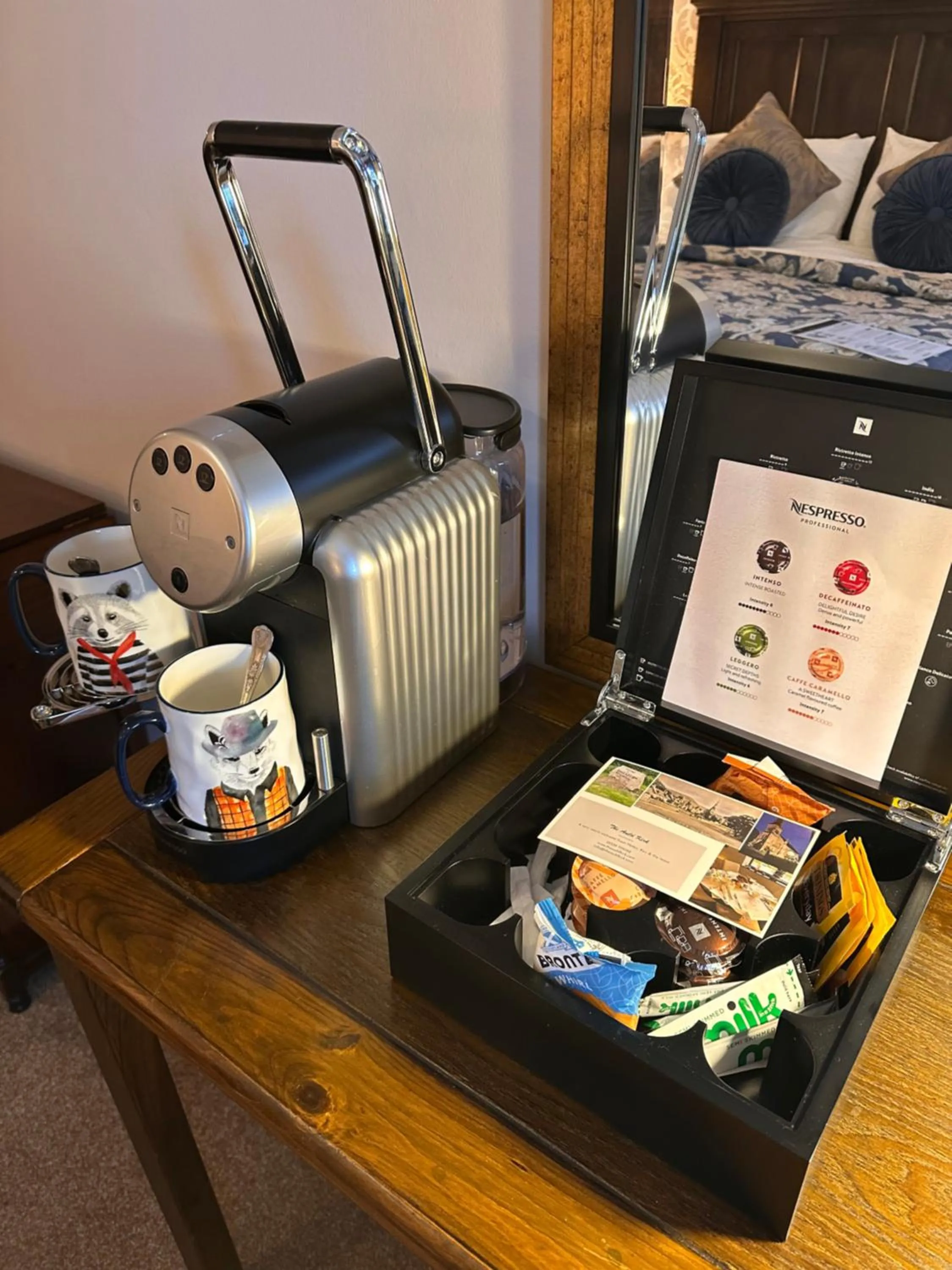 Coffee/tea facilities in The Auld Kirk