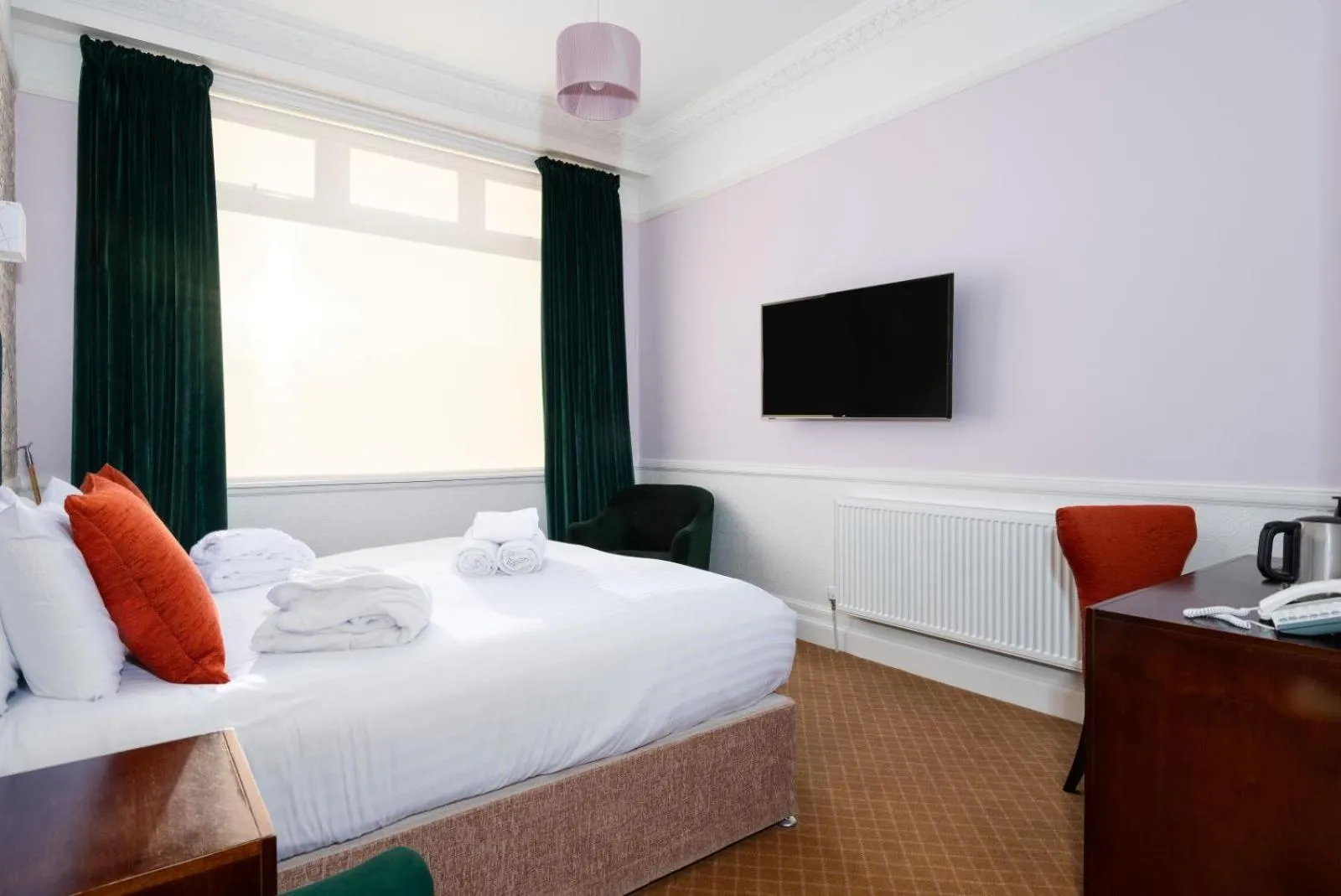 Bedroom, Bed in Scotland's Spa Hotel