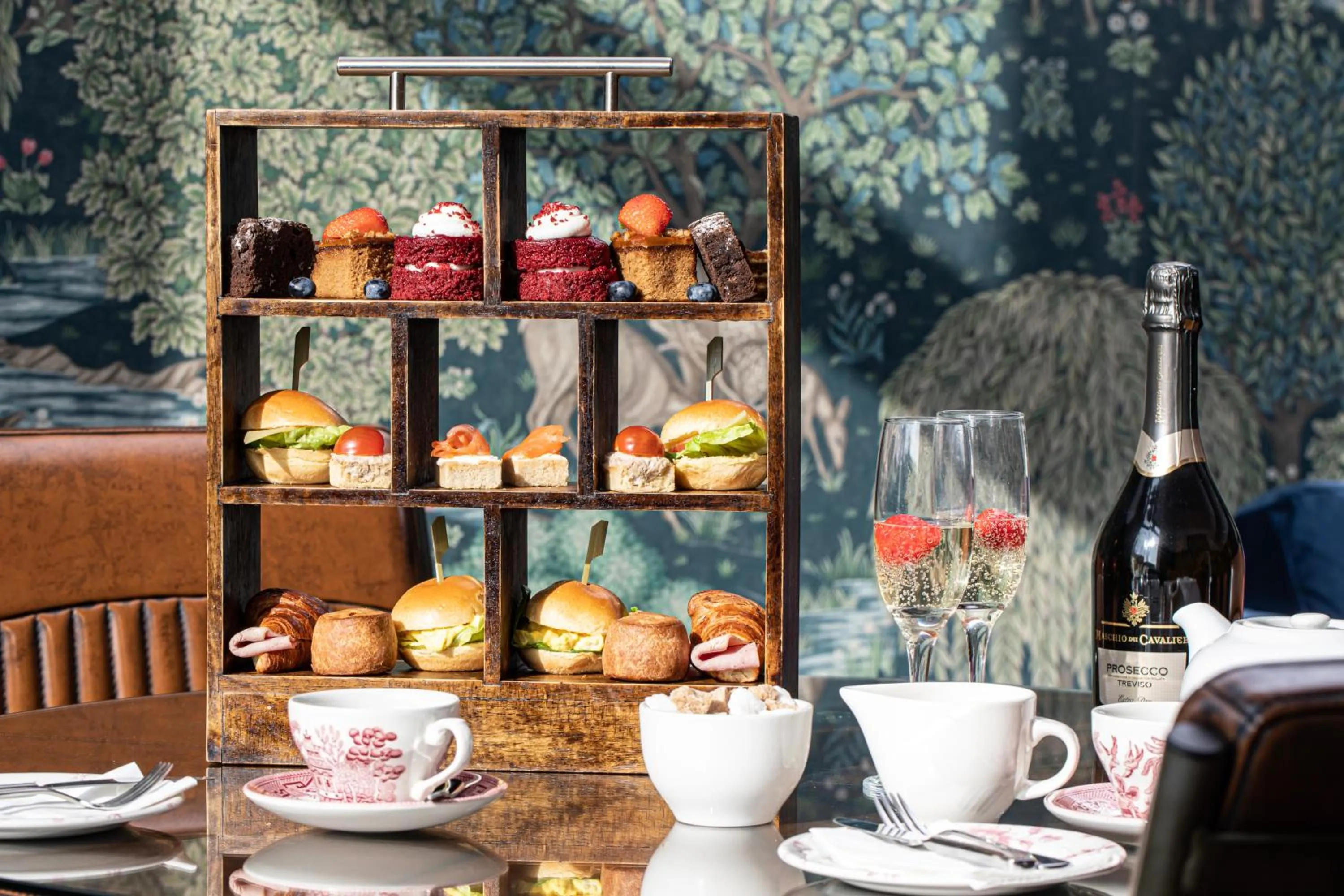 Coffee/tea facilities in Scotland's Spa Hotel