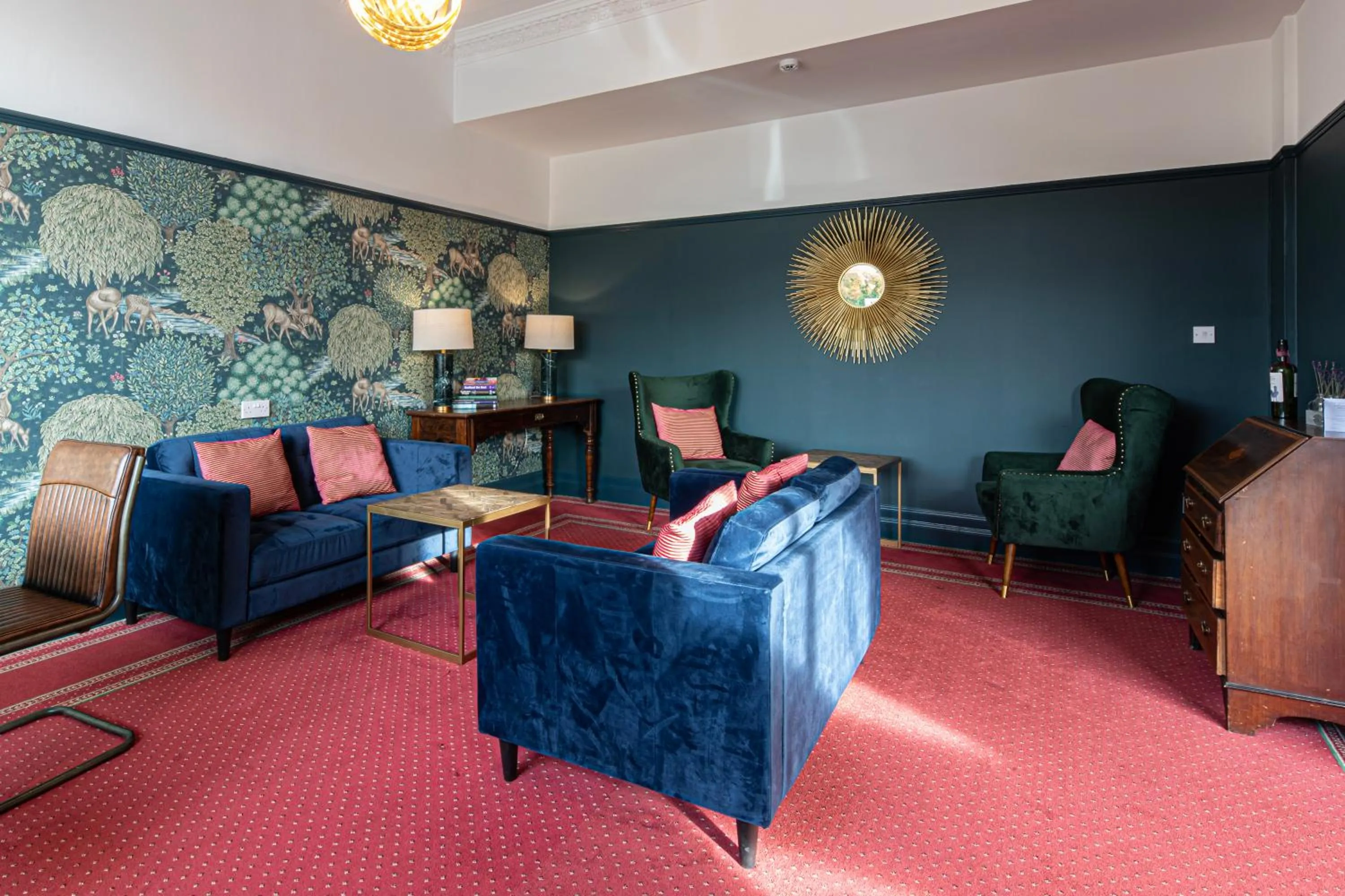 Communal lounge/ TV room in Scotland's Spa Hotel