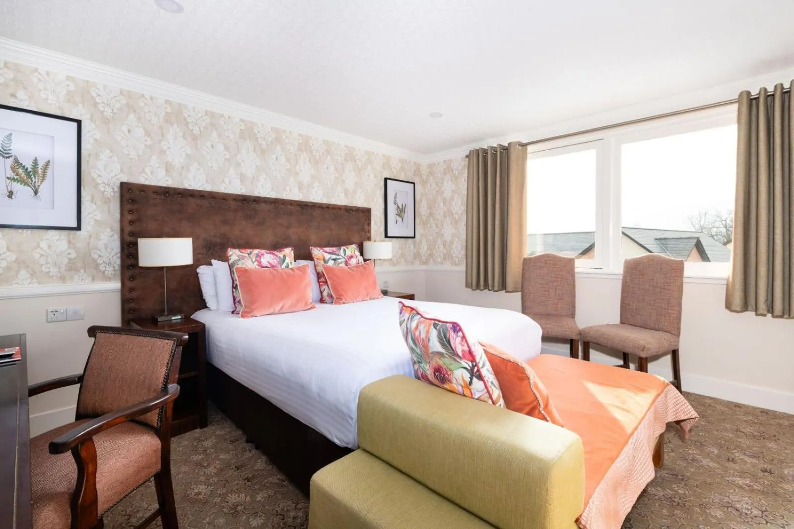 Bedroom, Bed in Scotland's Spa Hotel