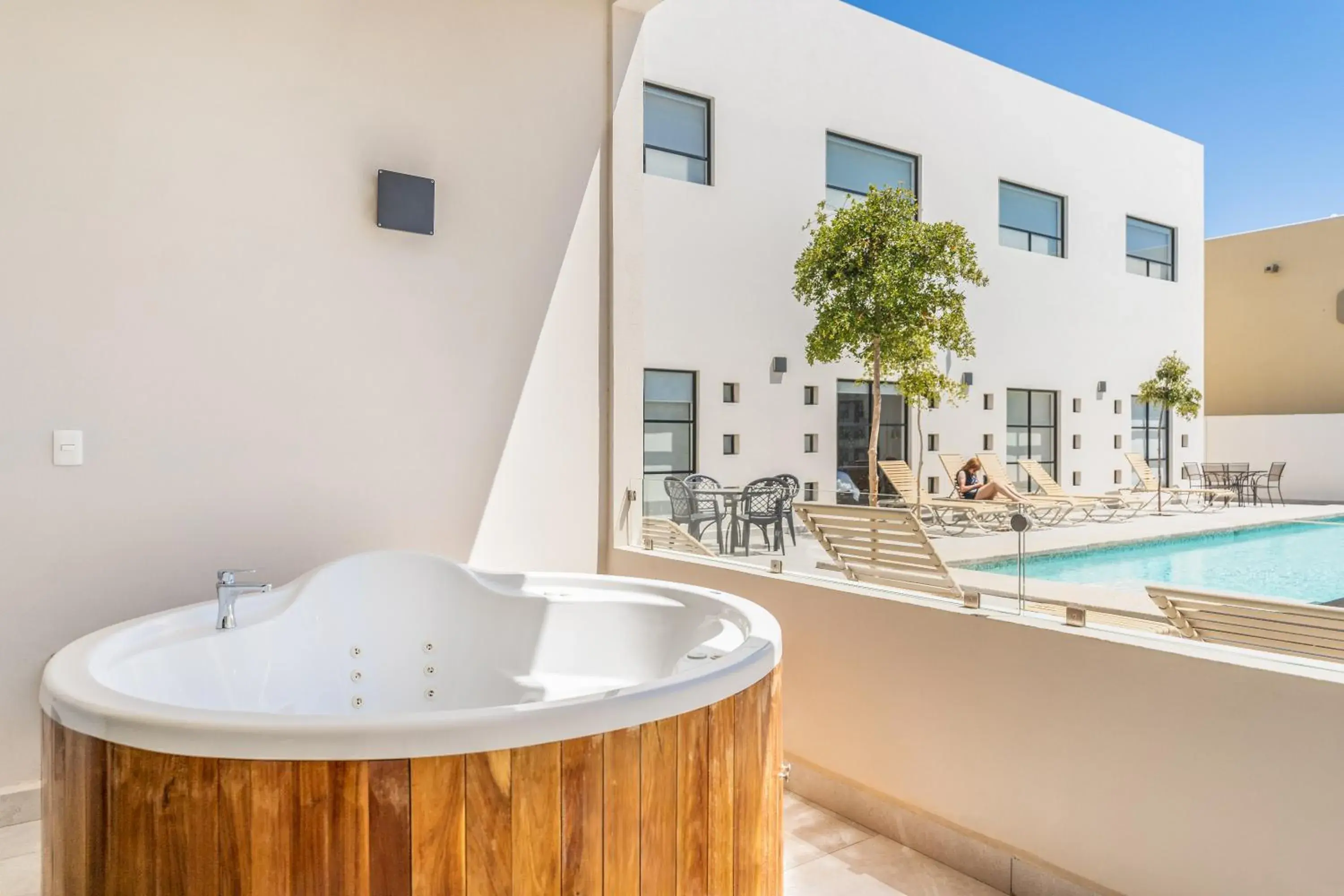 Standard King Room in Laguna Shores Resort Standard King Room in Laguna Shores Resort