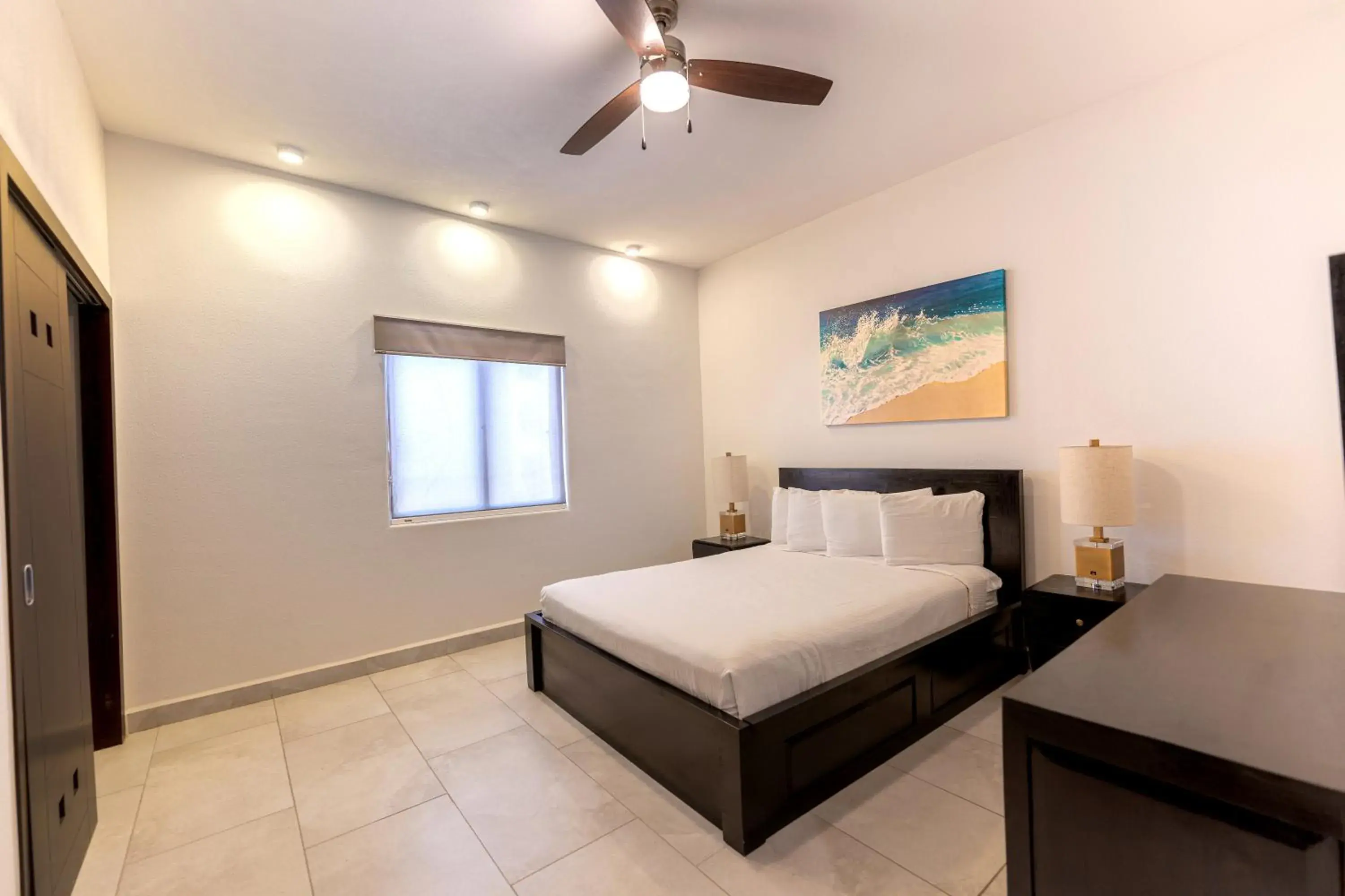 Deluxe Apartment in Laguna Shores Resort Deluxe Apartment in Laguna Shores Resort