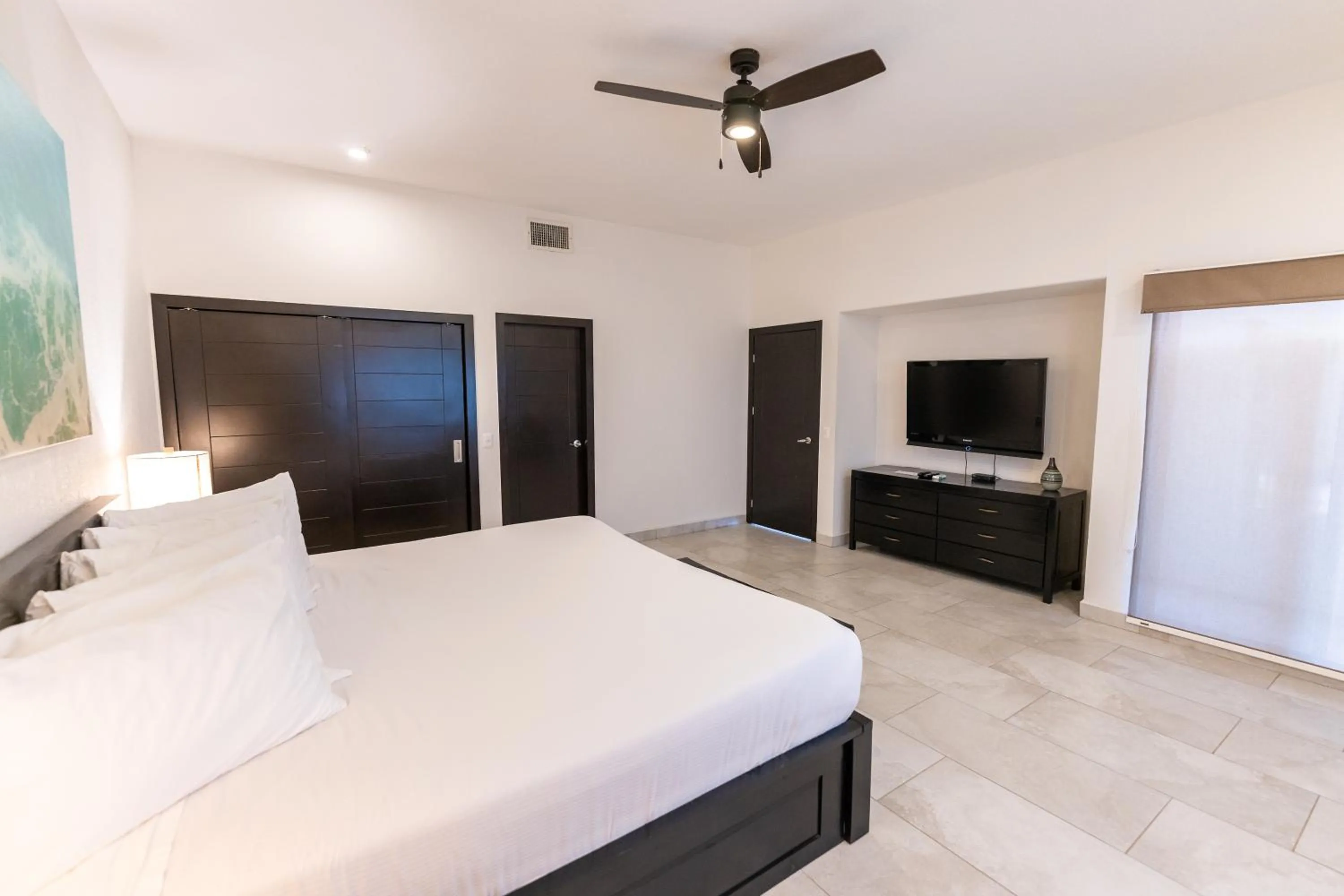 Bed in Laguna Shores Resort