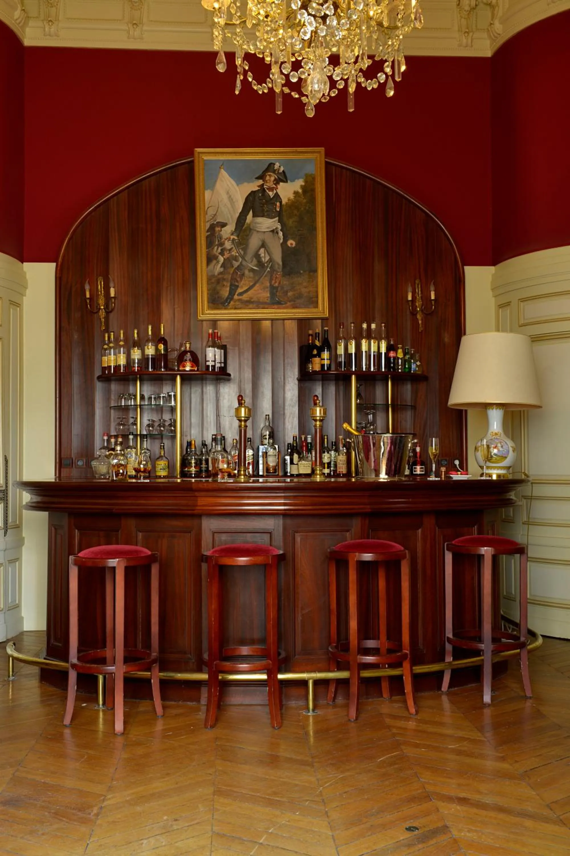 Lounge or bar in Chateau Colbert