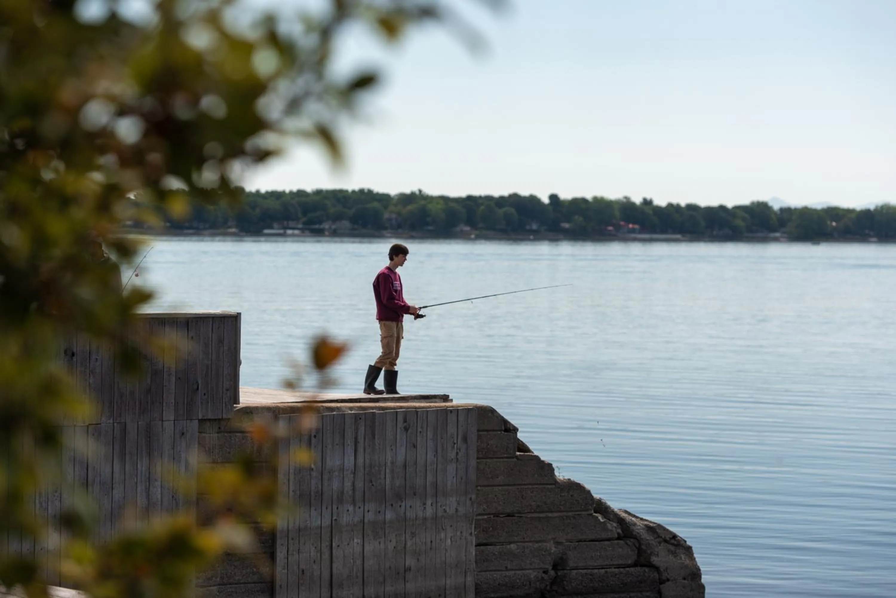 Fishing in La Cache du Lac Champlain