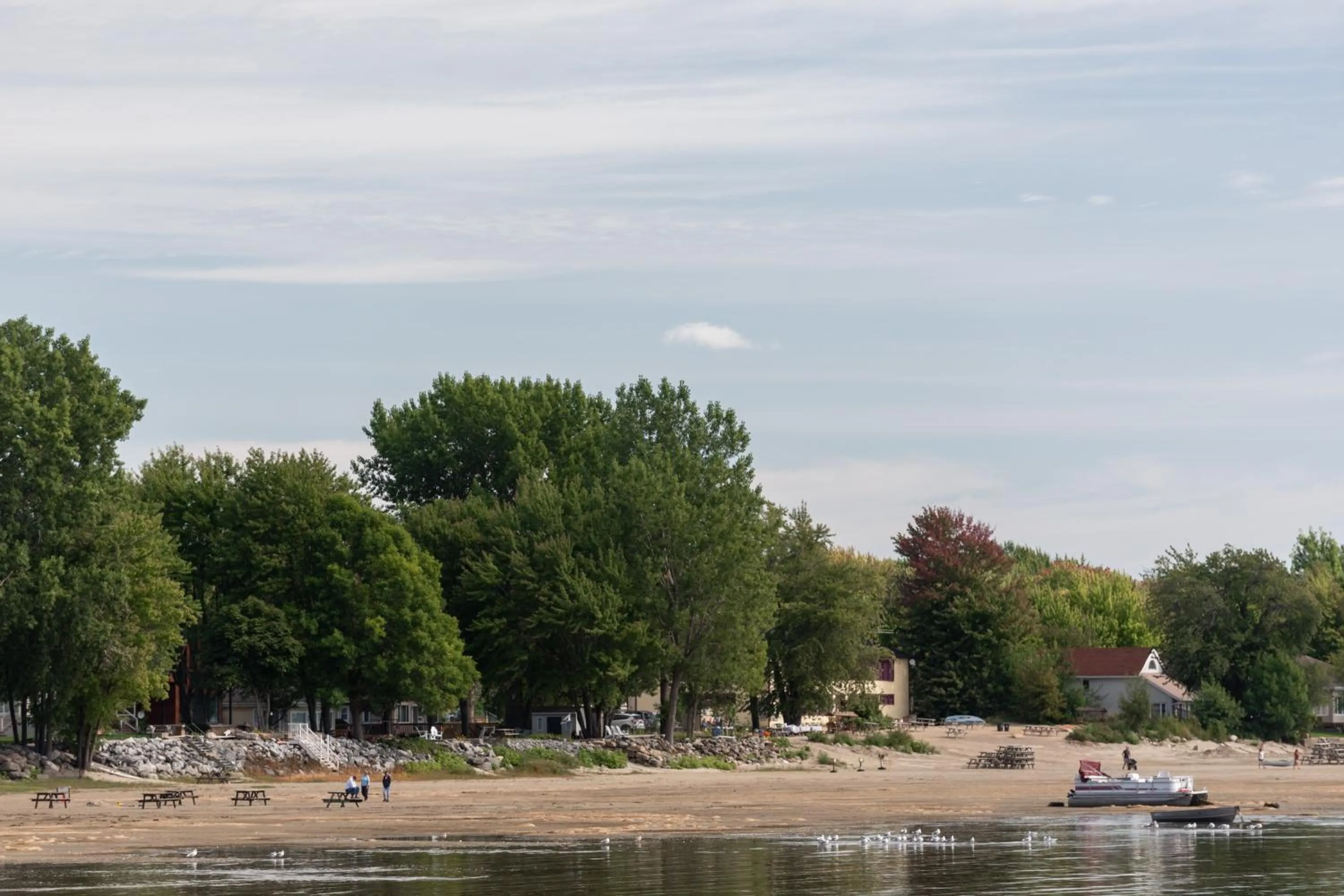 Natural landscape in La Cache du Lac Champlain