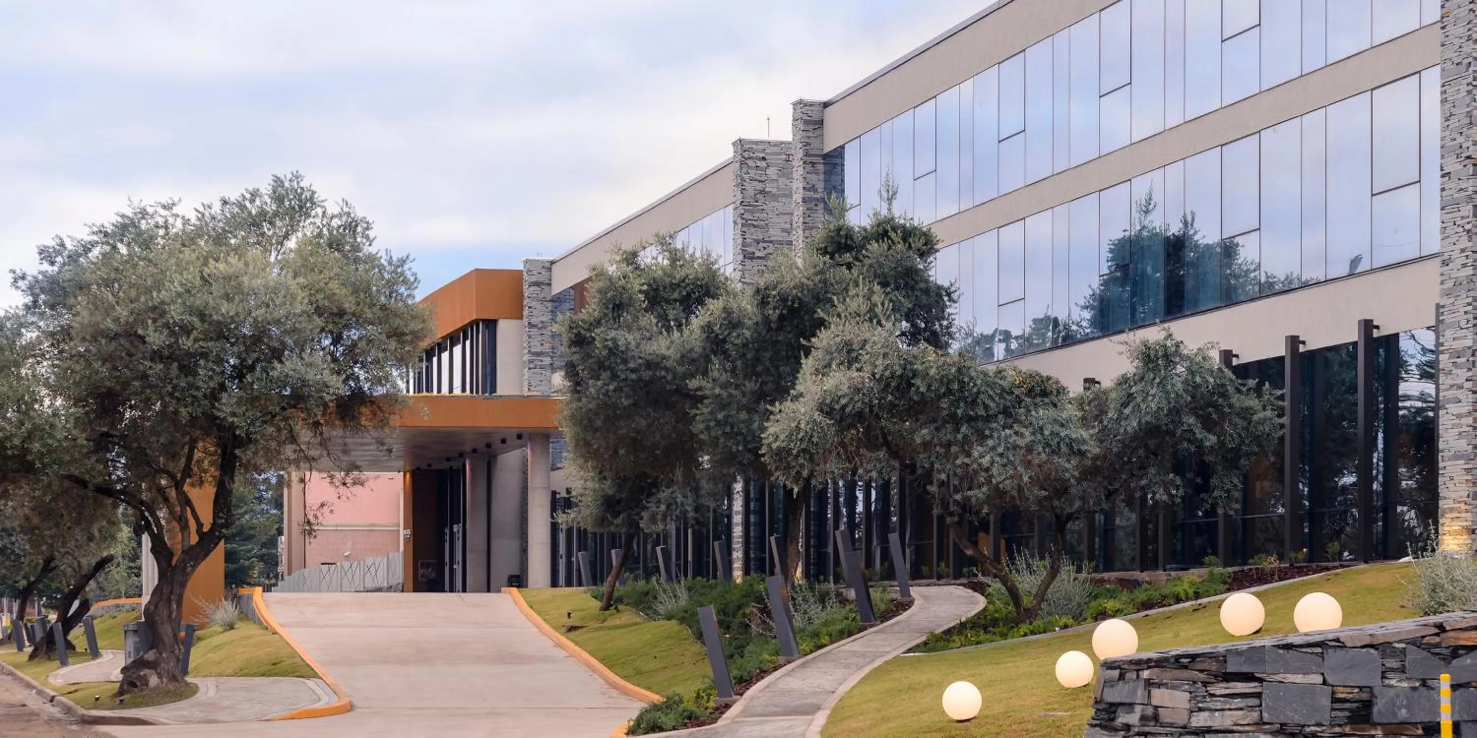Facade/entrance in Epic Hotel Villa de Merlo