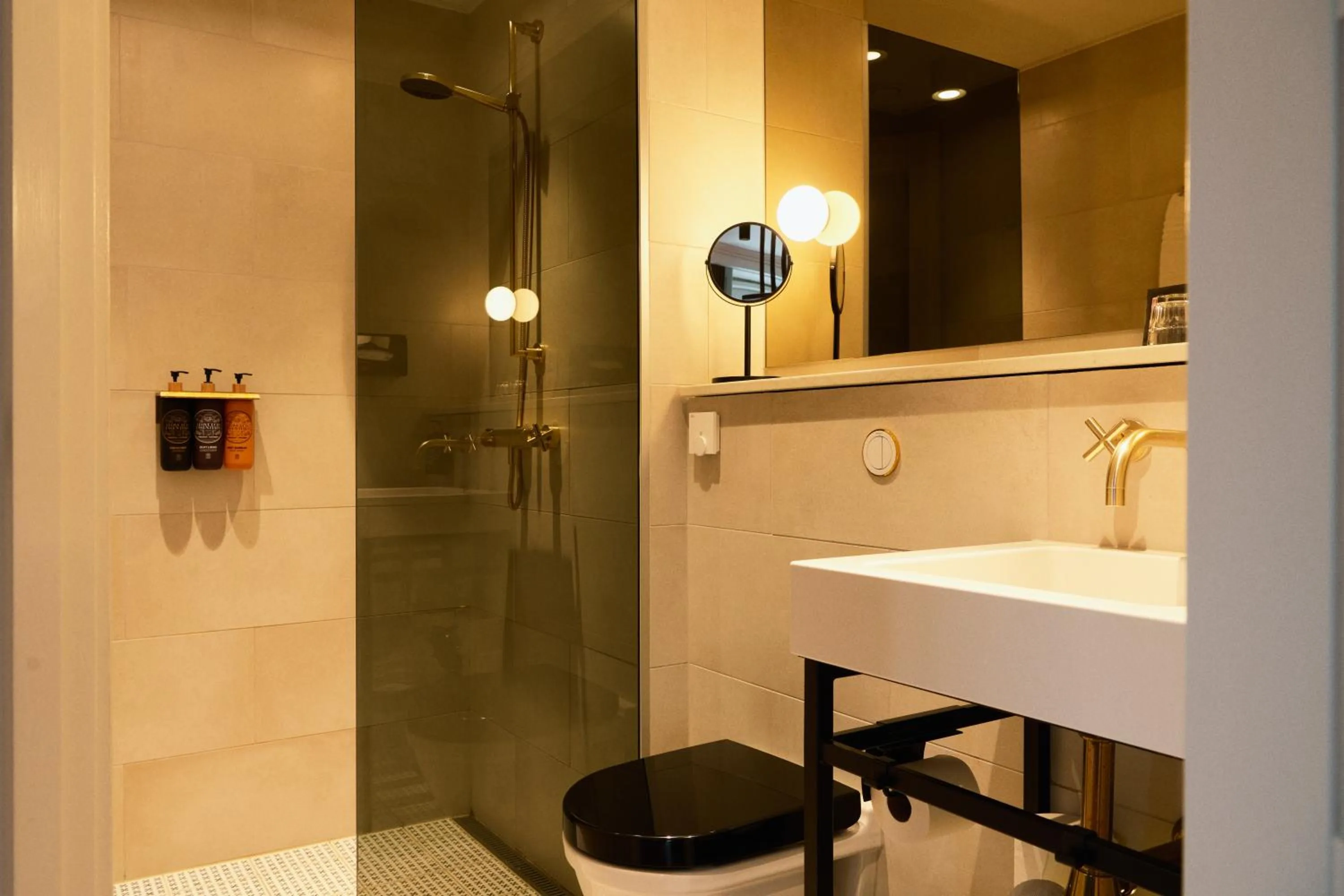 Shower in Hotel Skt. Annæ