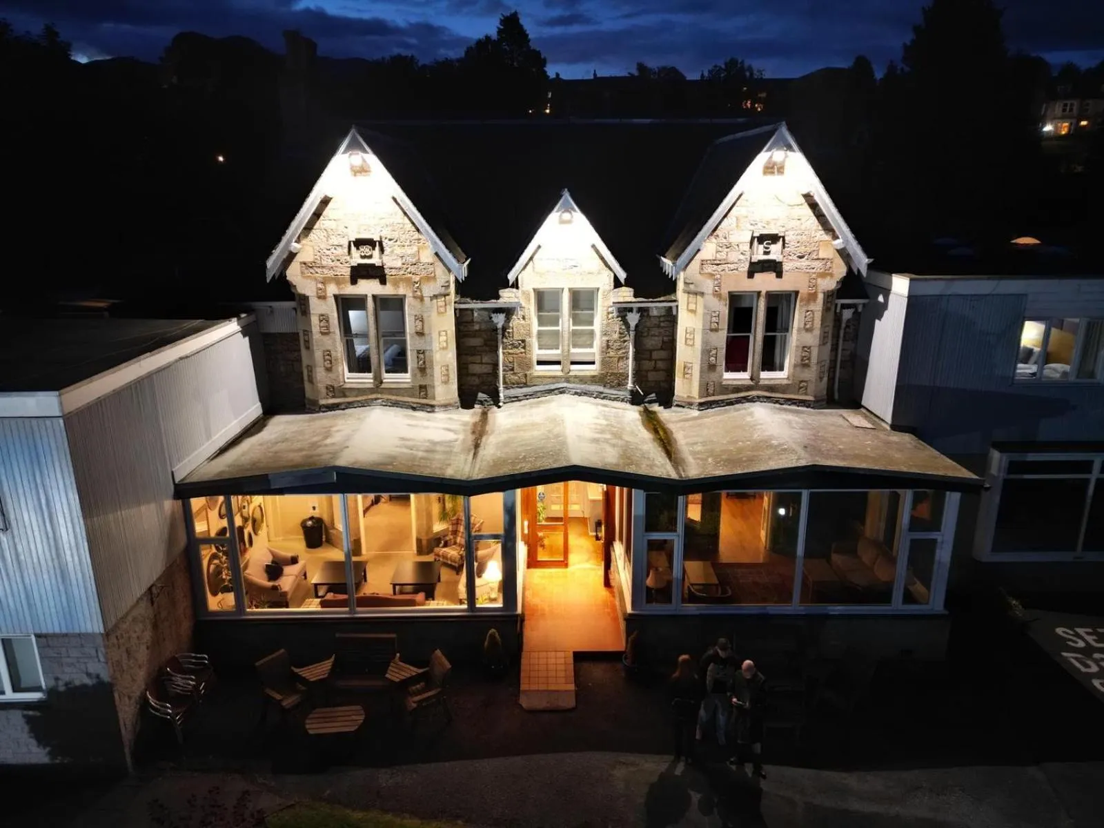 Property building in The Acarsaid - Pitlochry