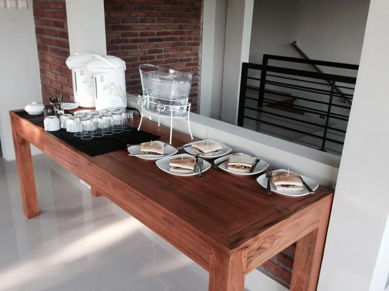 Restaurant/places to eat in Hastina Hotel Lombok