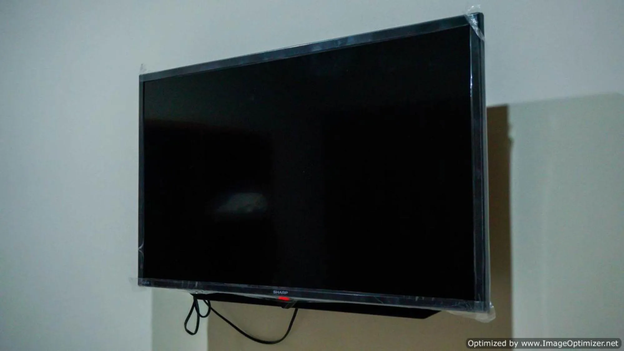 Communal lounge/ TV room in Hastina Hotel Lombok