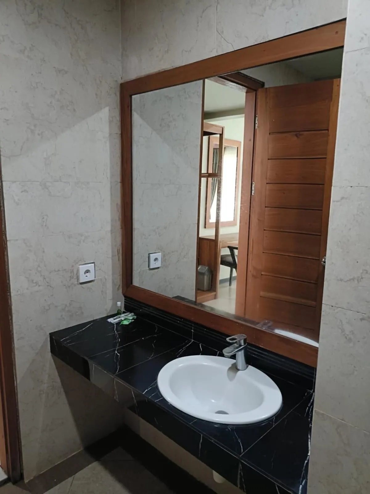 Hastina Hotel Lombok