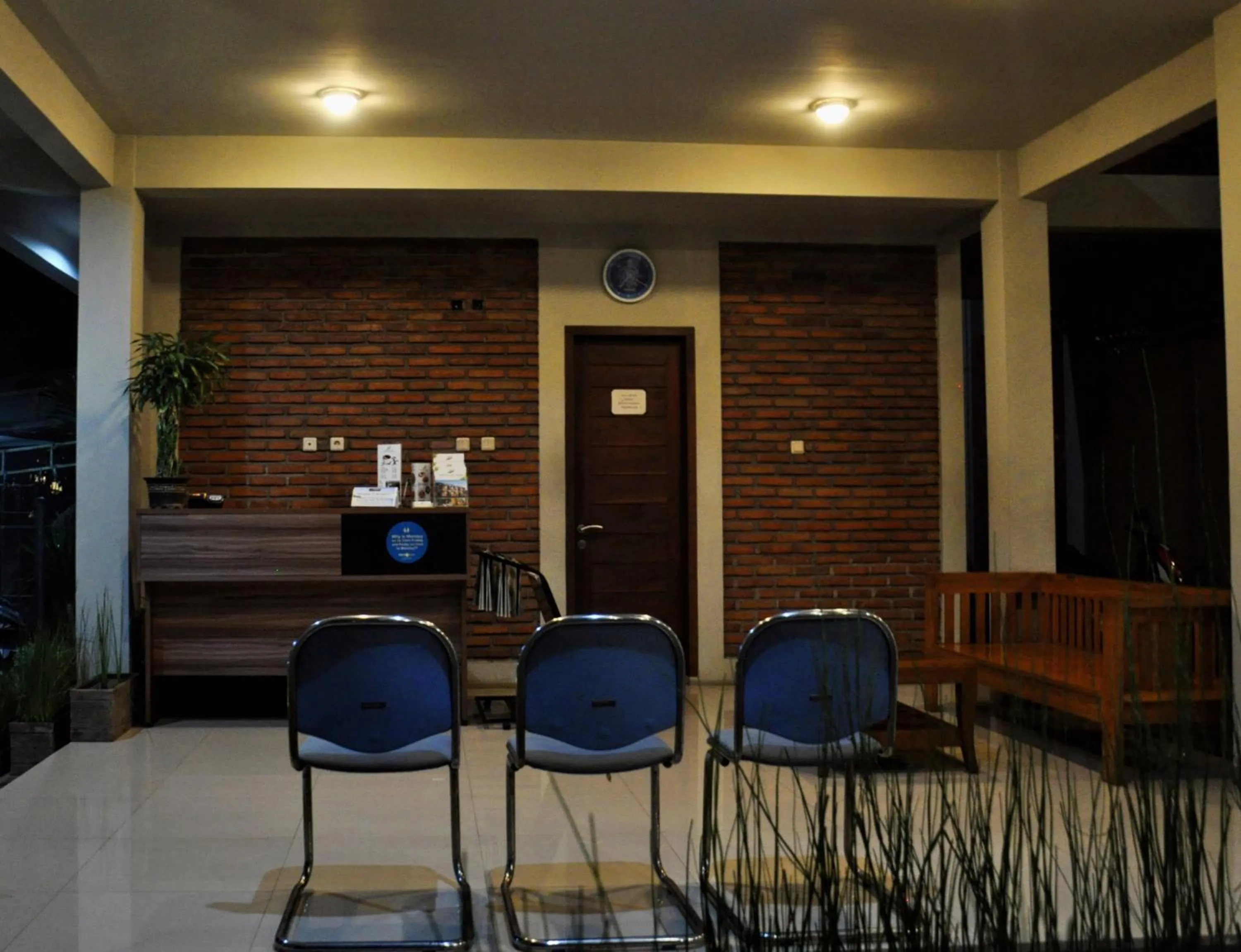 Lobby or reception in Hastina Hotel Lombok