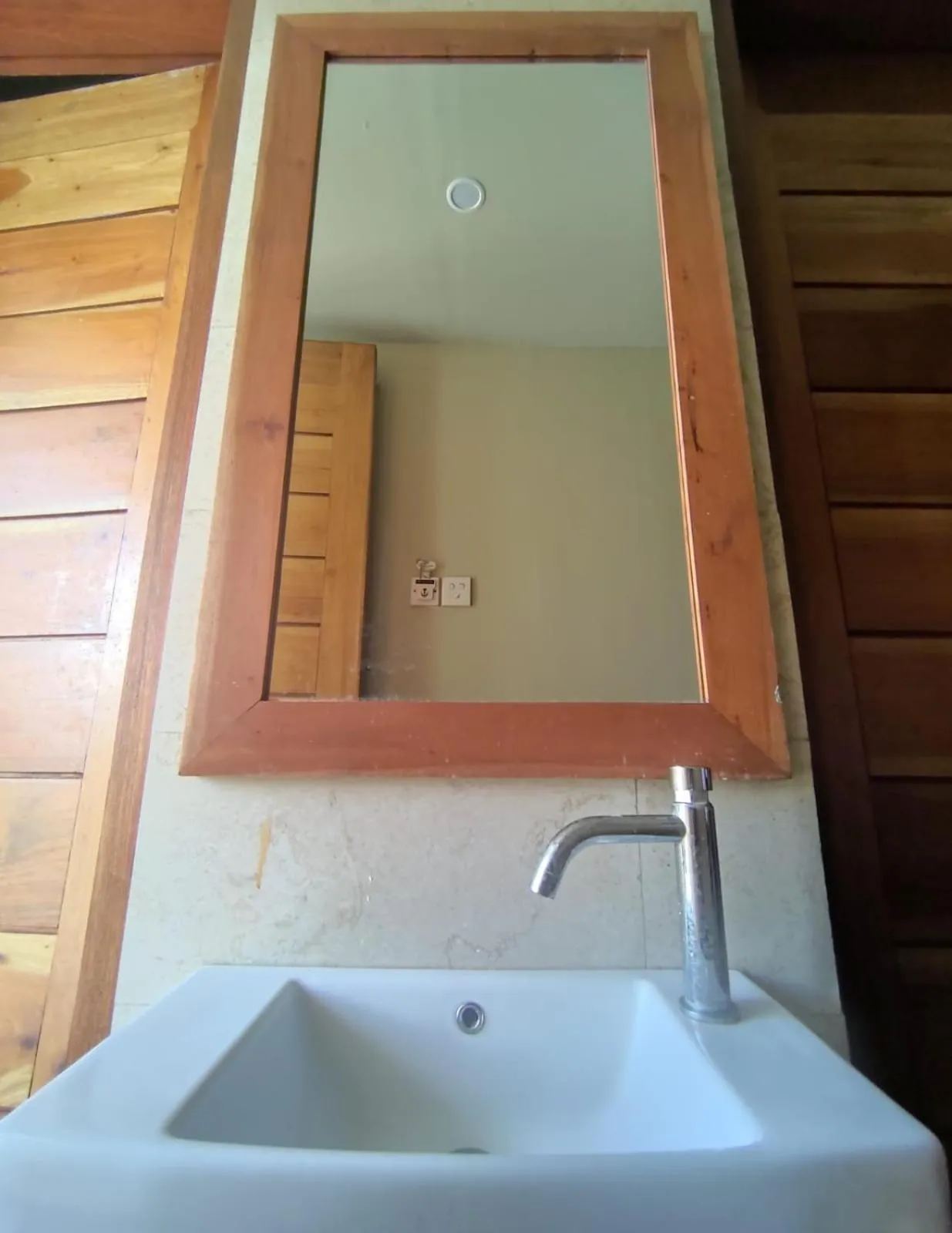 Hastina Hotel Lombok