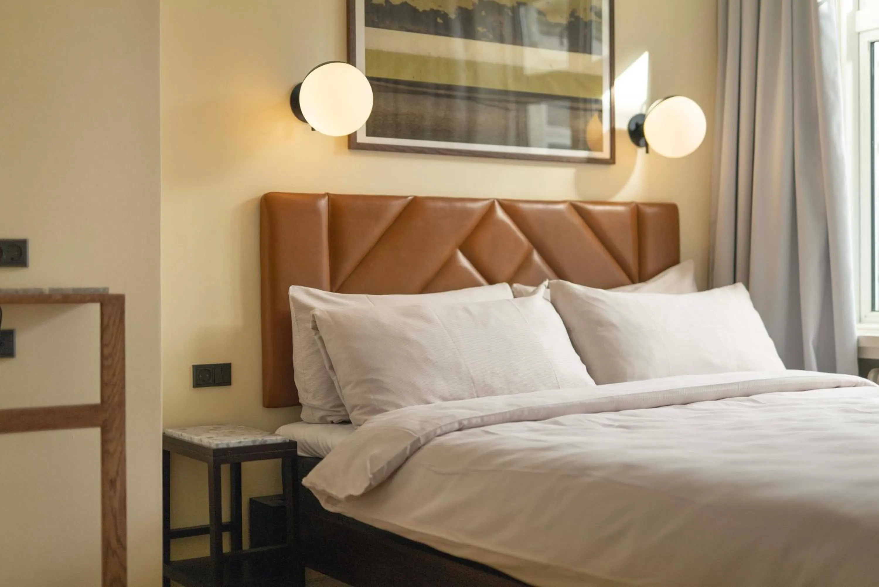 Bed in Hotel Mayfair