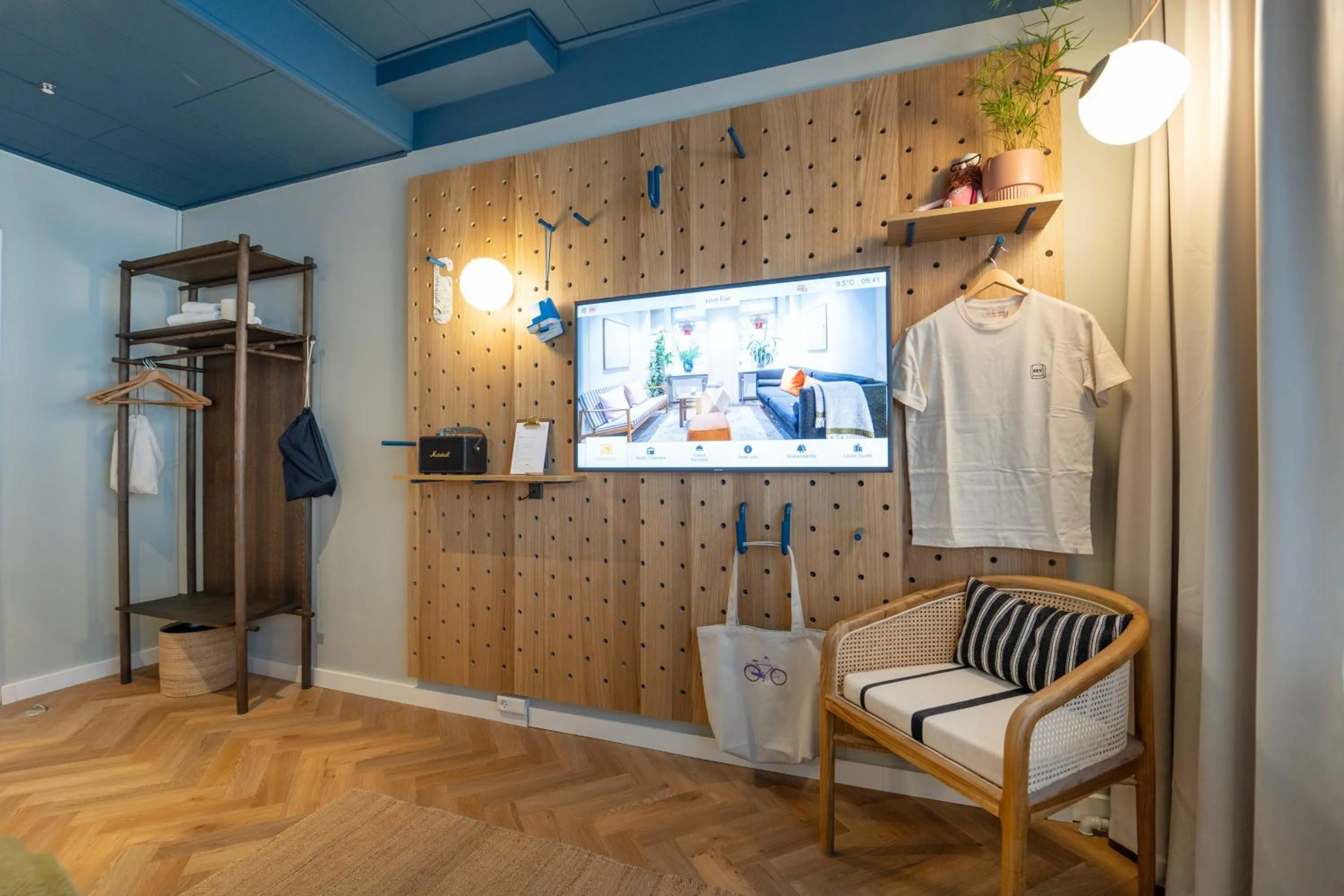 On-site shops in Hotel Mayfair