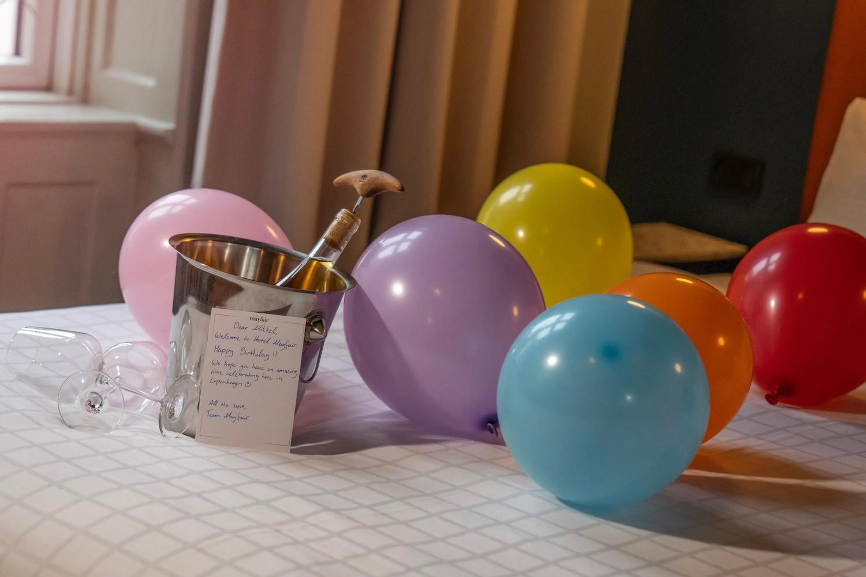 Bedroom, Bed in Hotel Mayfair