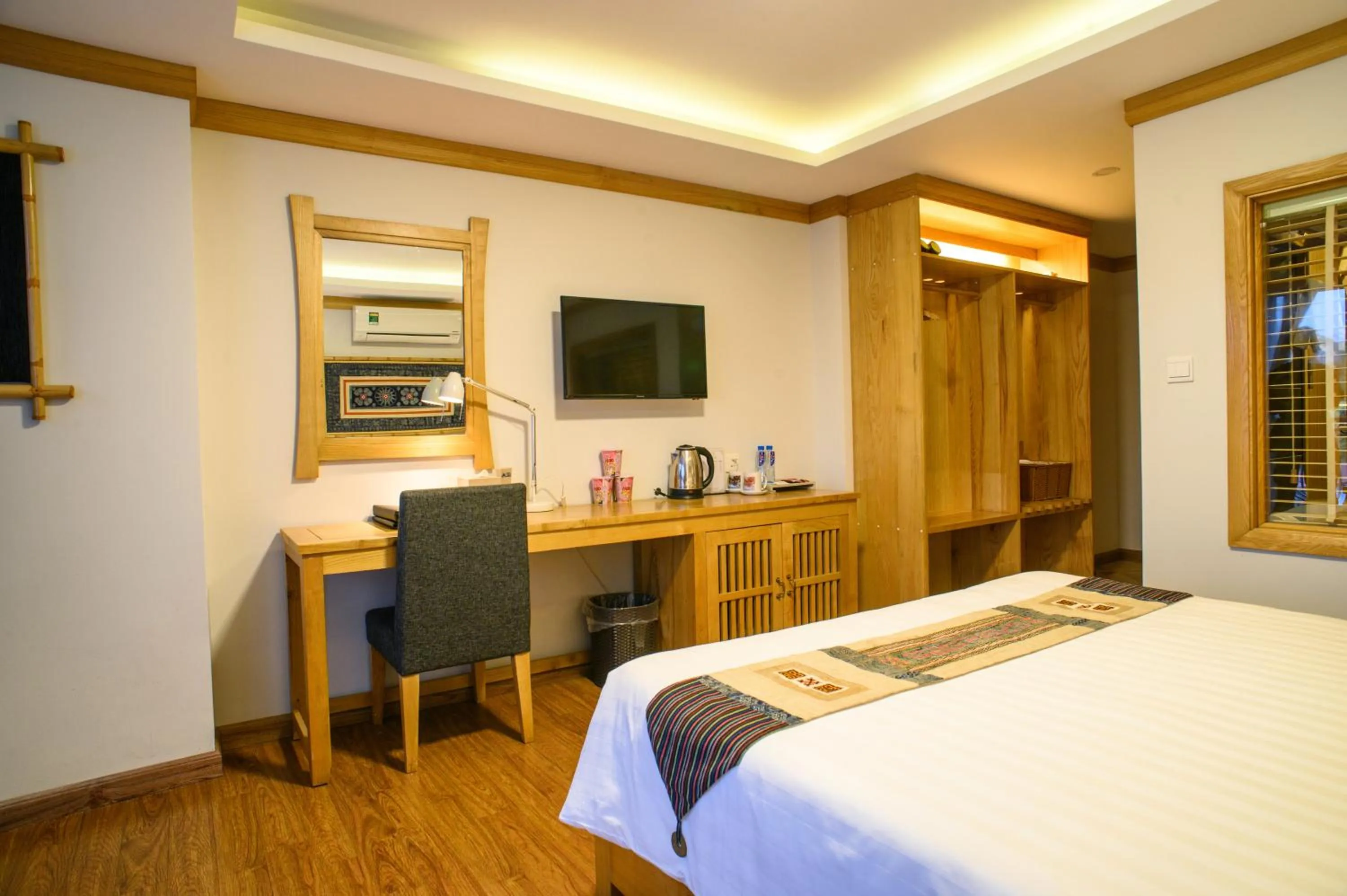 minibar, Bed in Sapa Highland Resort & Spa