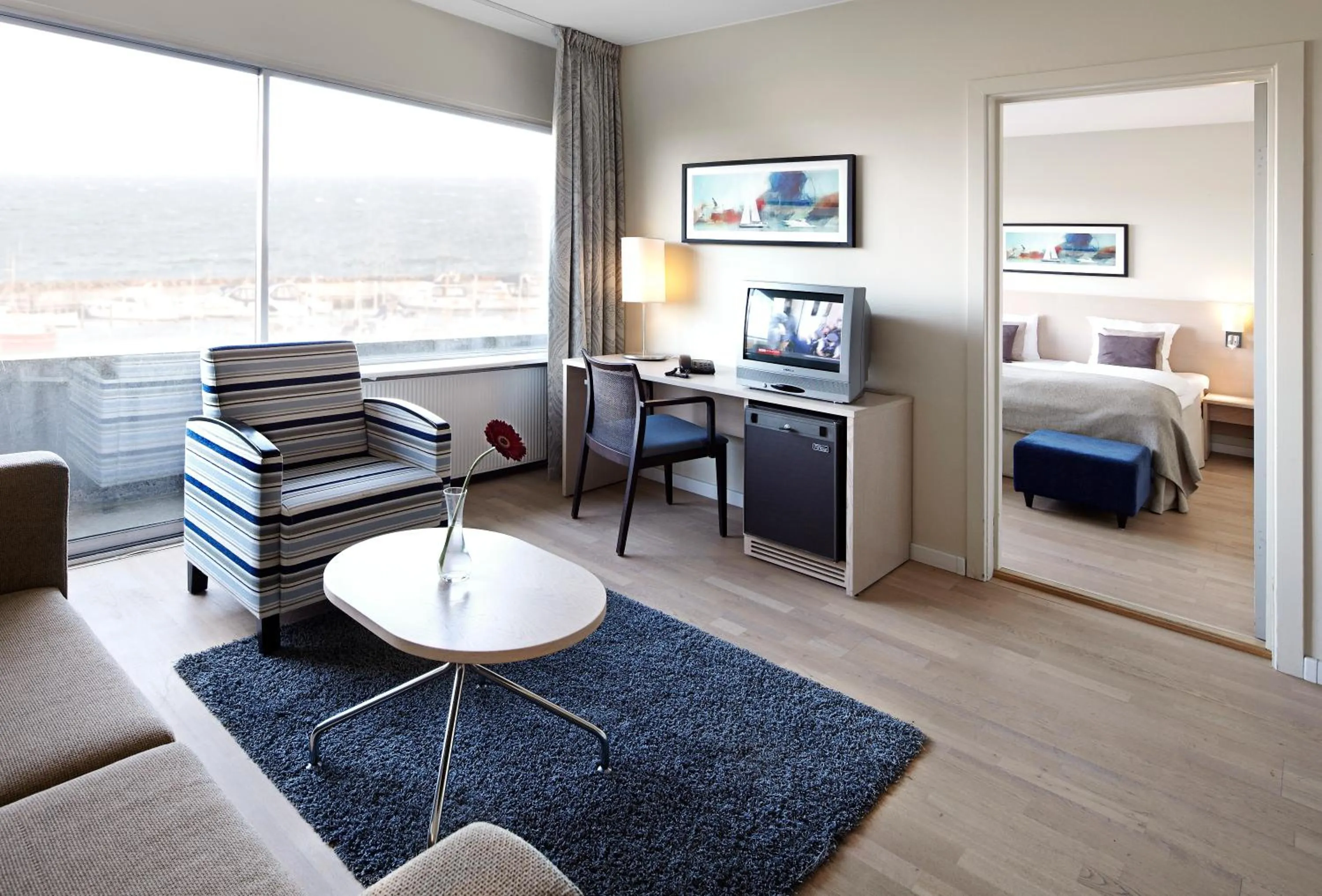 Balcony/Terrace, Bed in Hotel Marina