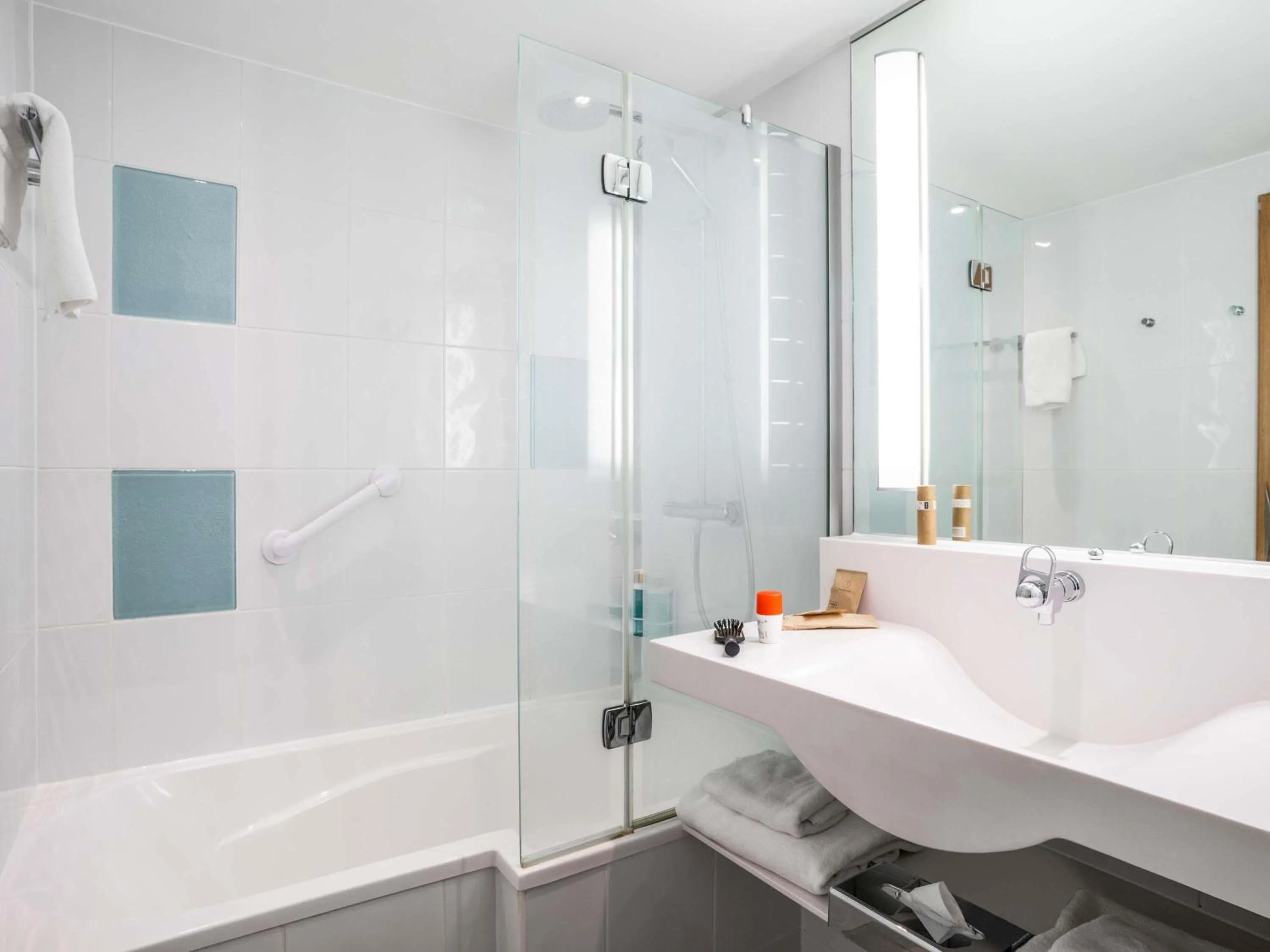 Bedroom in Novotel Glasgow Centre